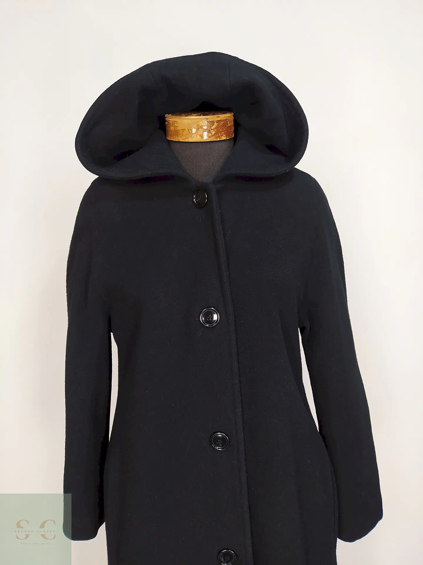 Abrigo Largo Negro con Gorro 100% Lana Talla 40 7