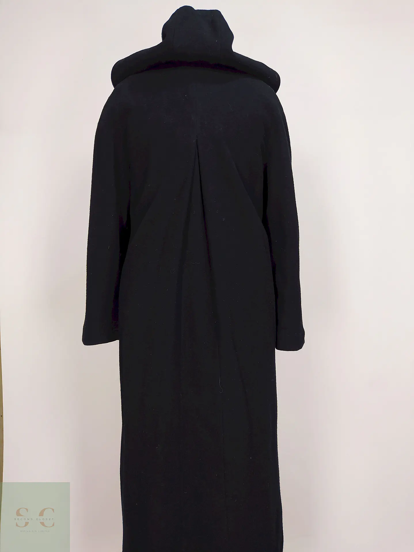 Abrigo Largo Negro con Gorro 100% Lana Talla 40 12