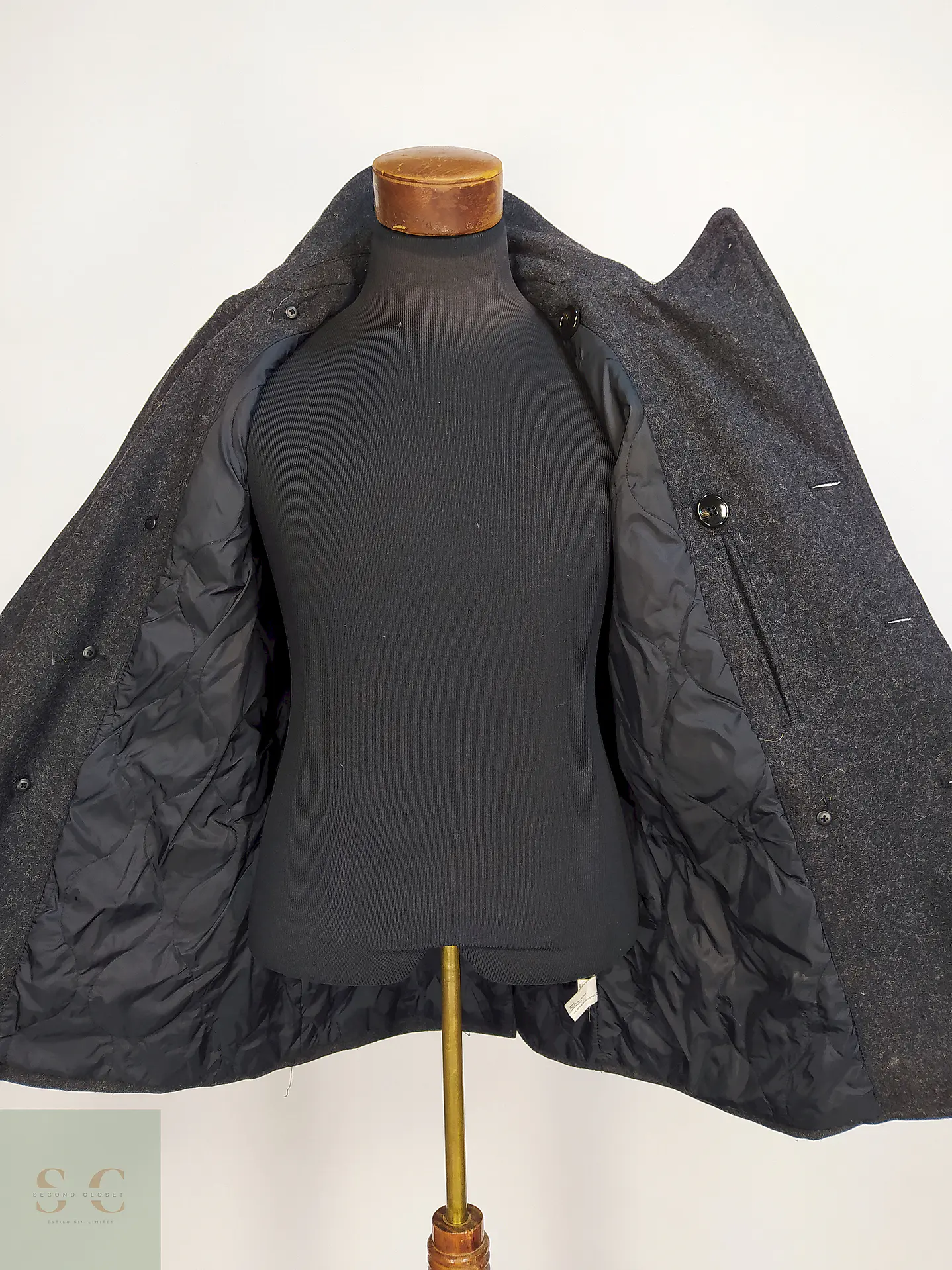 Abrigo Cruzado Plomo GAP 80% Lana Talla SM 14