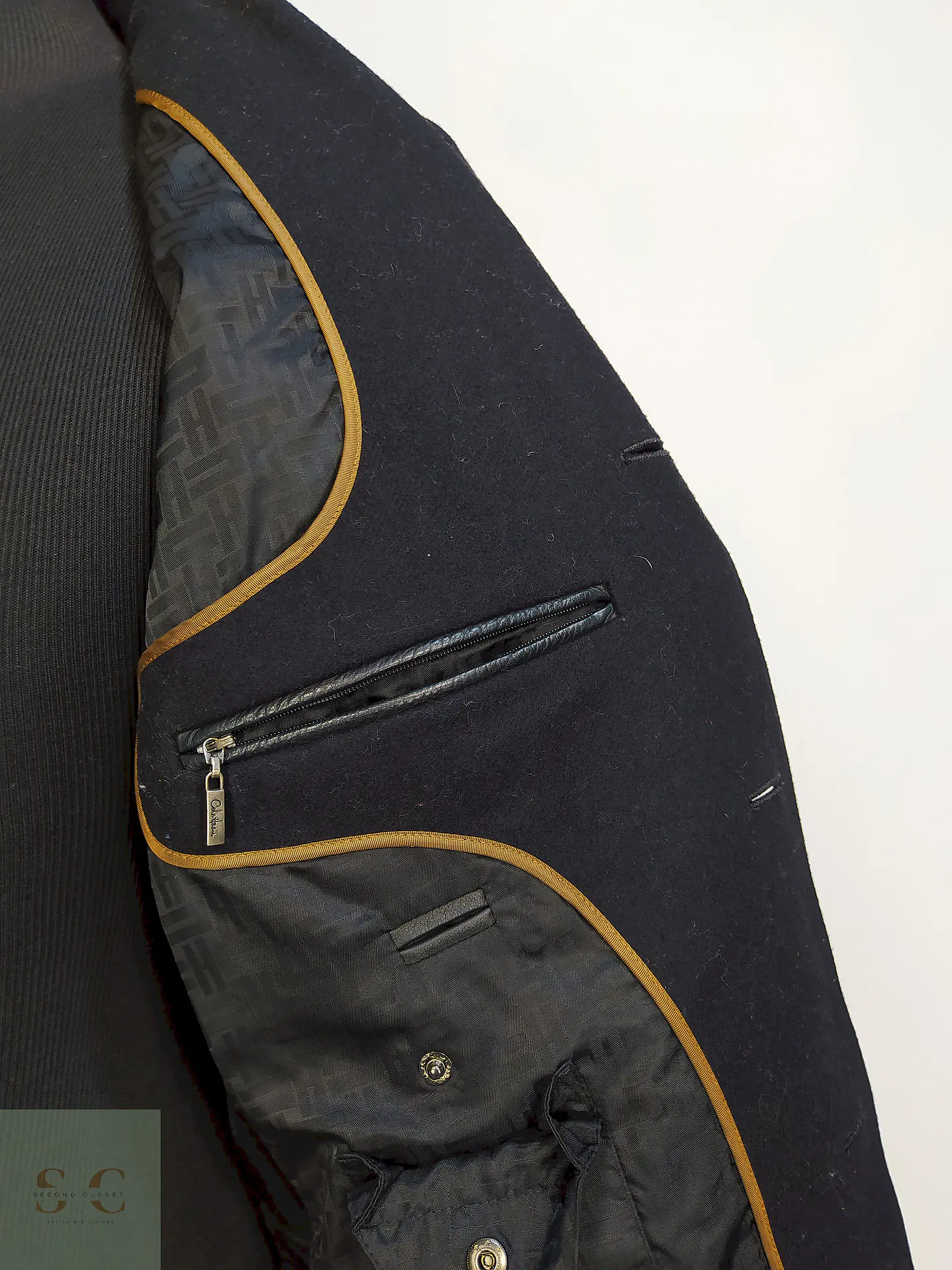 Chaqueta Negra Cole Haan 100% Lana Detalles Cuero Talla M 9