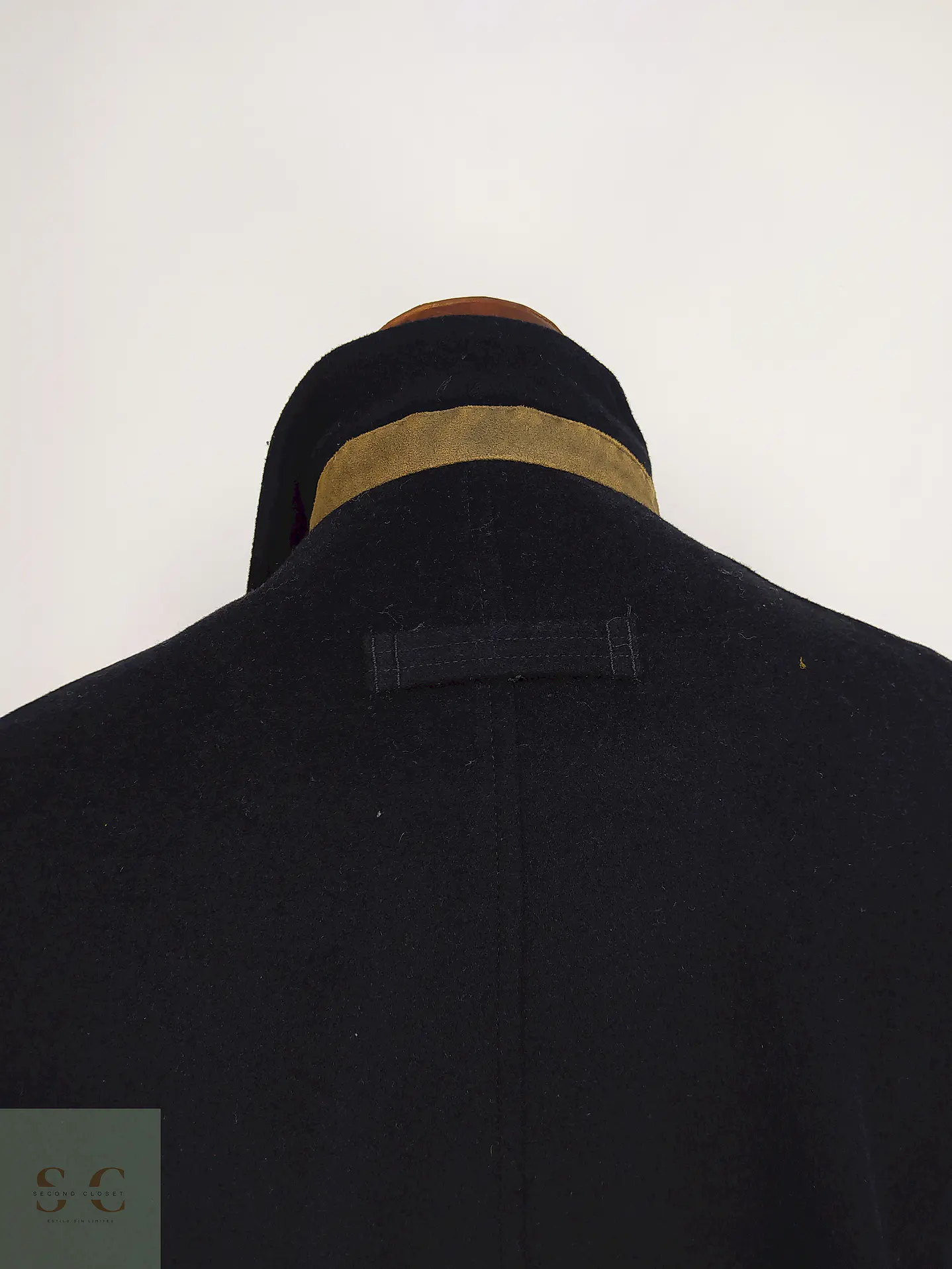 Abrigo Chaquetón Negro Westbury Lana Talla 2XL 16