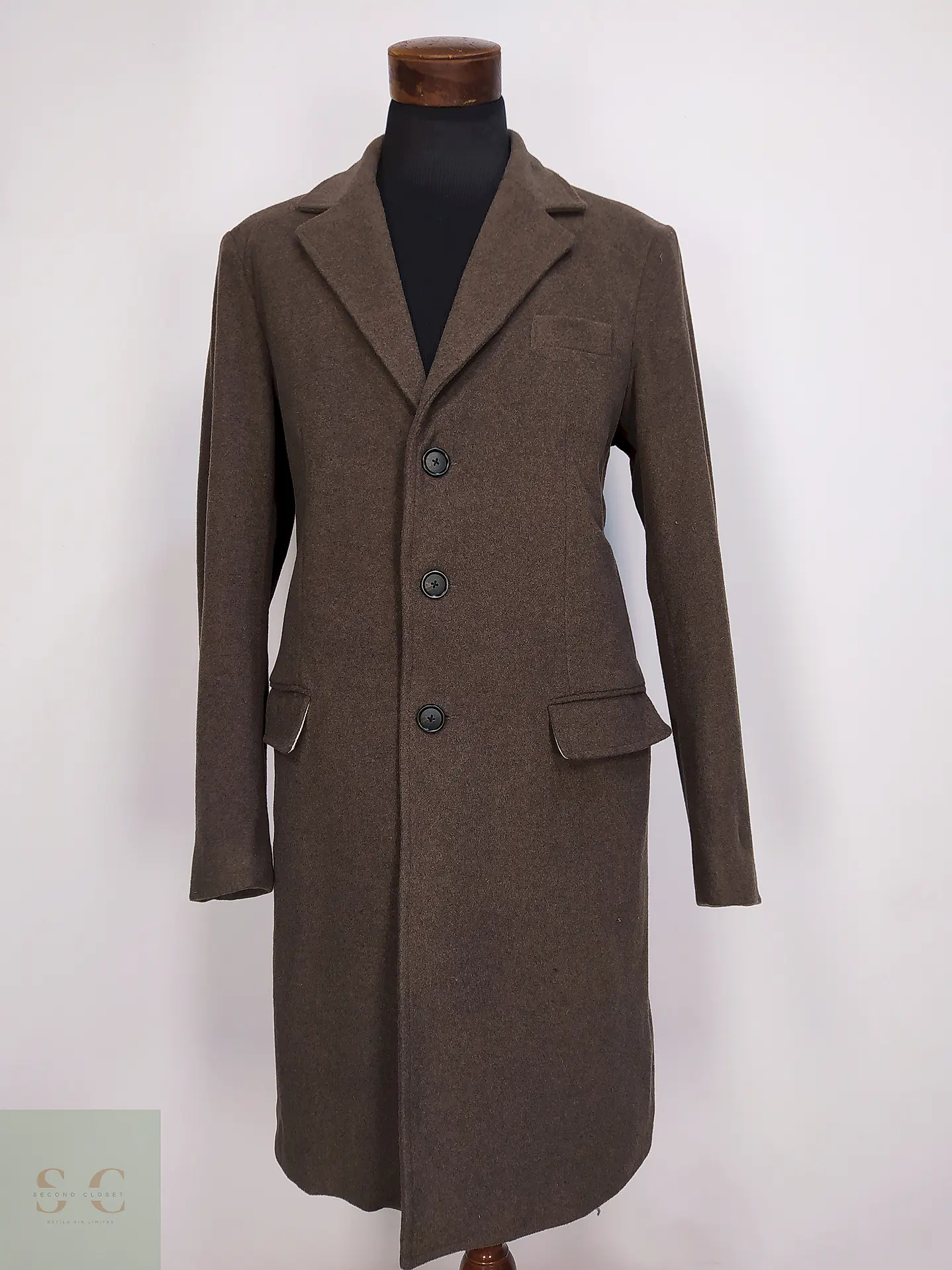 Abrigo Clásico Vintage Café Lana – Talla L 2