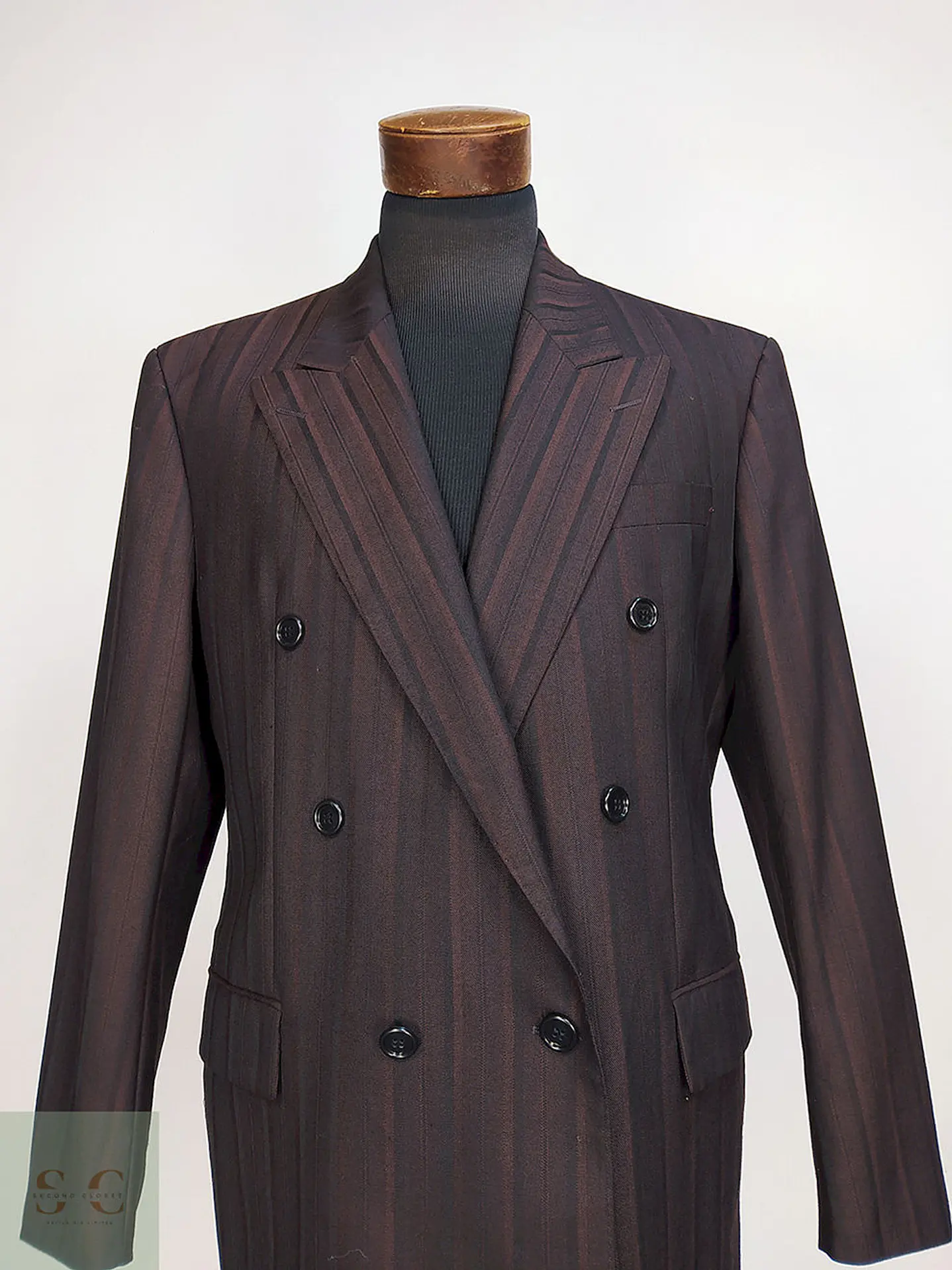 Blazer Konen Cruzado Burdeos Rayas Lana Poliéster Talla L 4