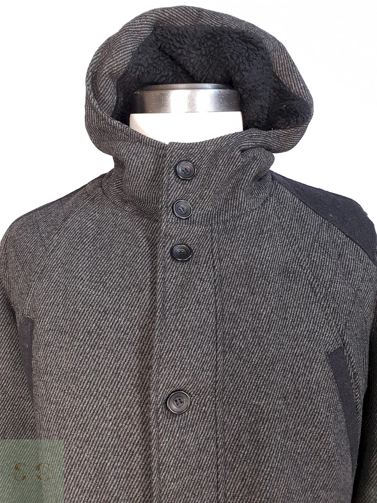 Abrigo con Gorro Plomo MG Black 50% Lana Talla L 6