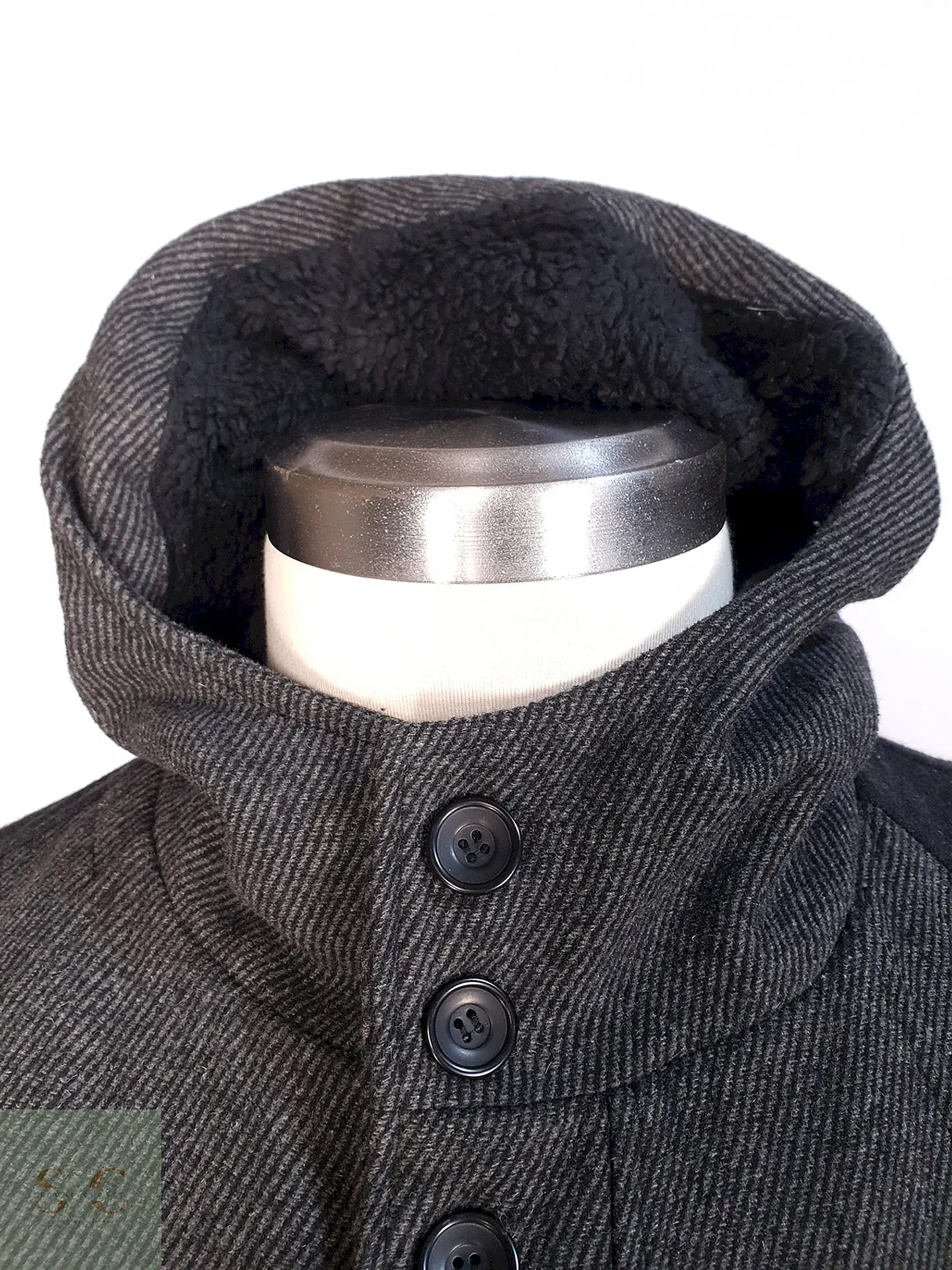 Abrigo con Gorro Plomo MG Black 50% Lana Talla L 8