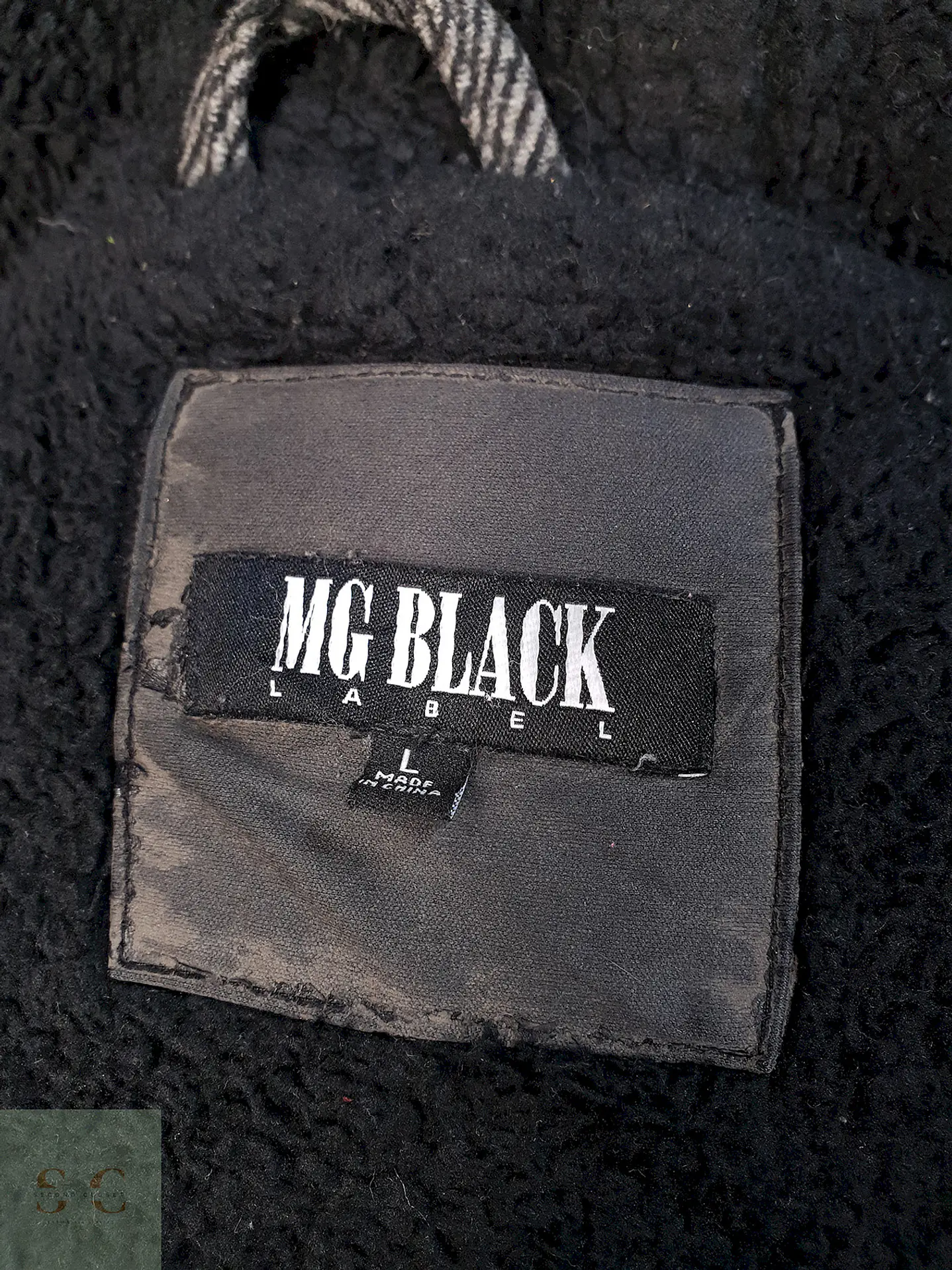 Abrigo con Gorro Plomo MG Black 50% Lana Talla L 13