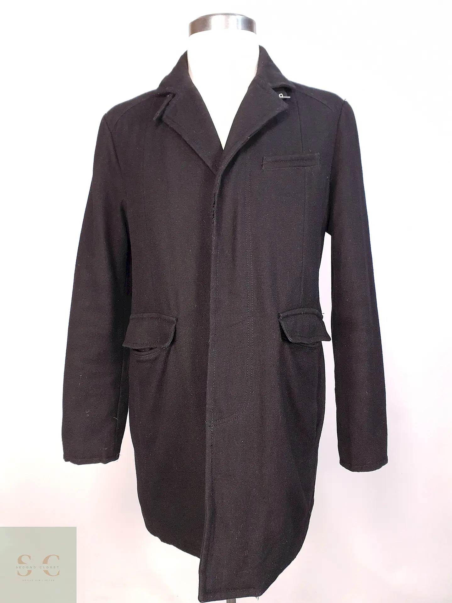 Abrigo Negro Kenneth Cole 55% Lana Talla L 1