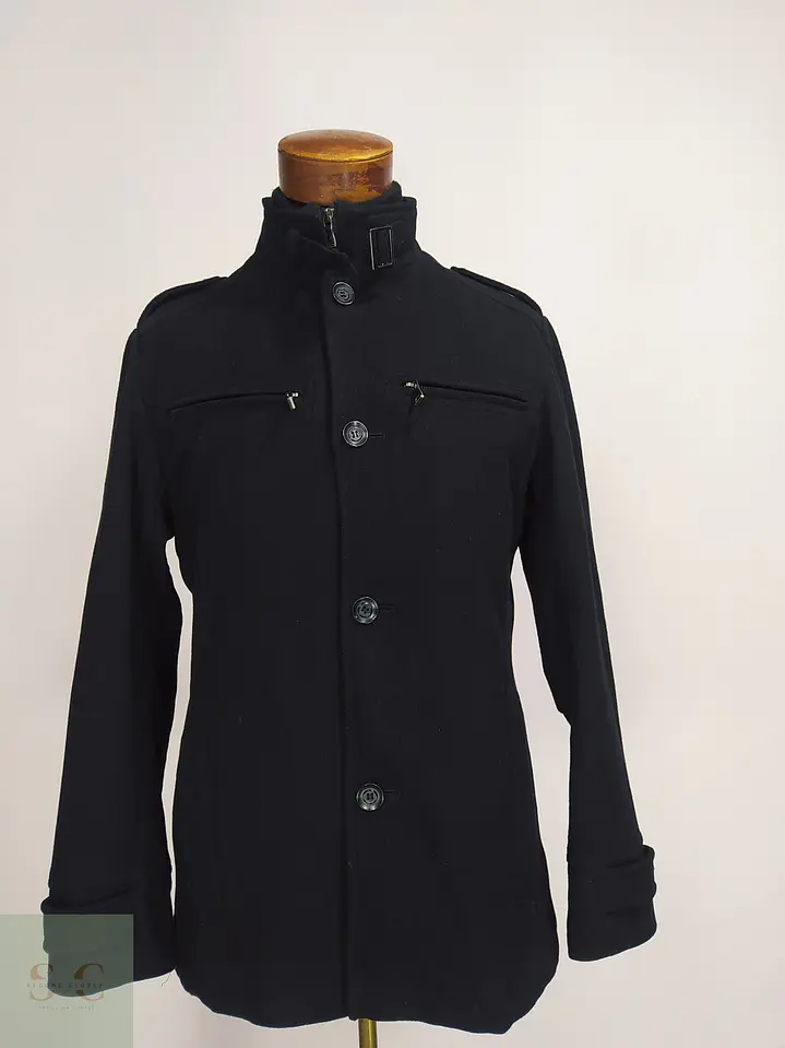 Abrigo Corto de Lana Negro Jake*s con Pechera Integrada Talla SM 6