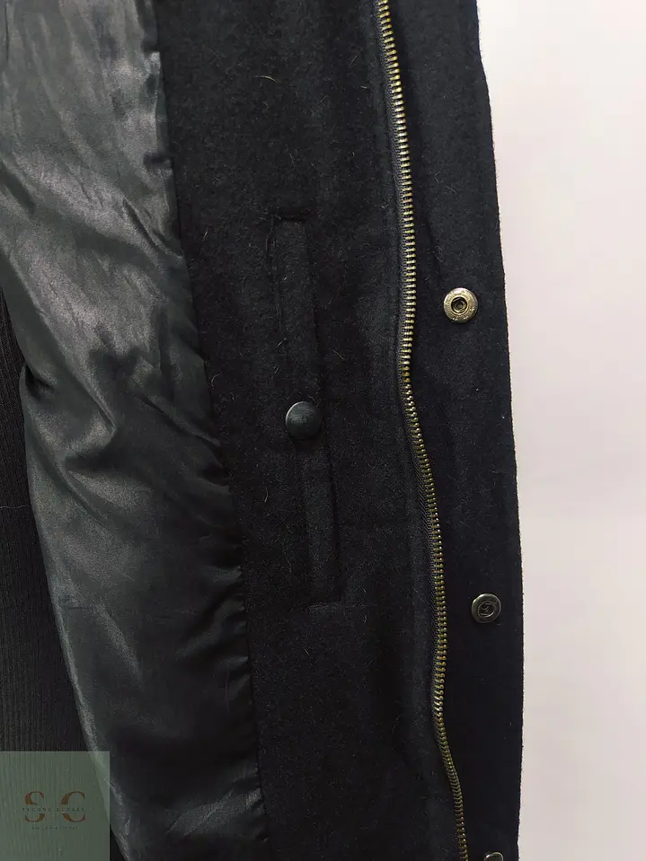 Chaqueta Estilo Field Jacket de Mezcla de Lana Negra Talla SM 4