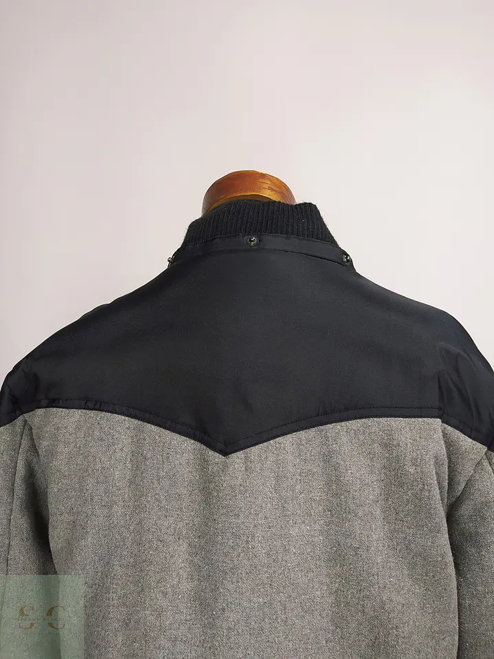 Chaqueta Acolchada Combinada Gris y Negra UMM DJ Set Talla L 10