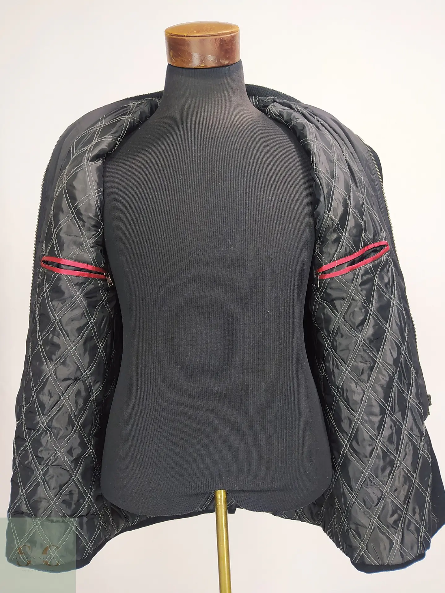 Abrigo Corto de Lana Negro Jake*s con Pechera Integrada Talla SM 12