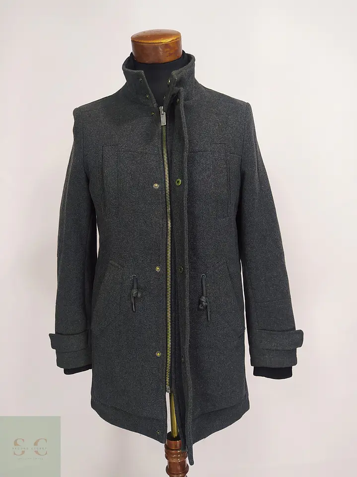 Abrigo Corto en Mezcla de Lana Gris Plomo con Cuello Alto Talla S 5