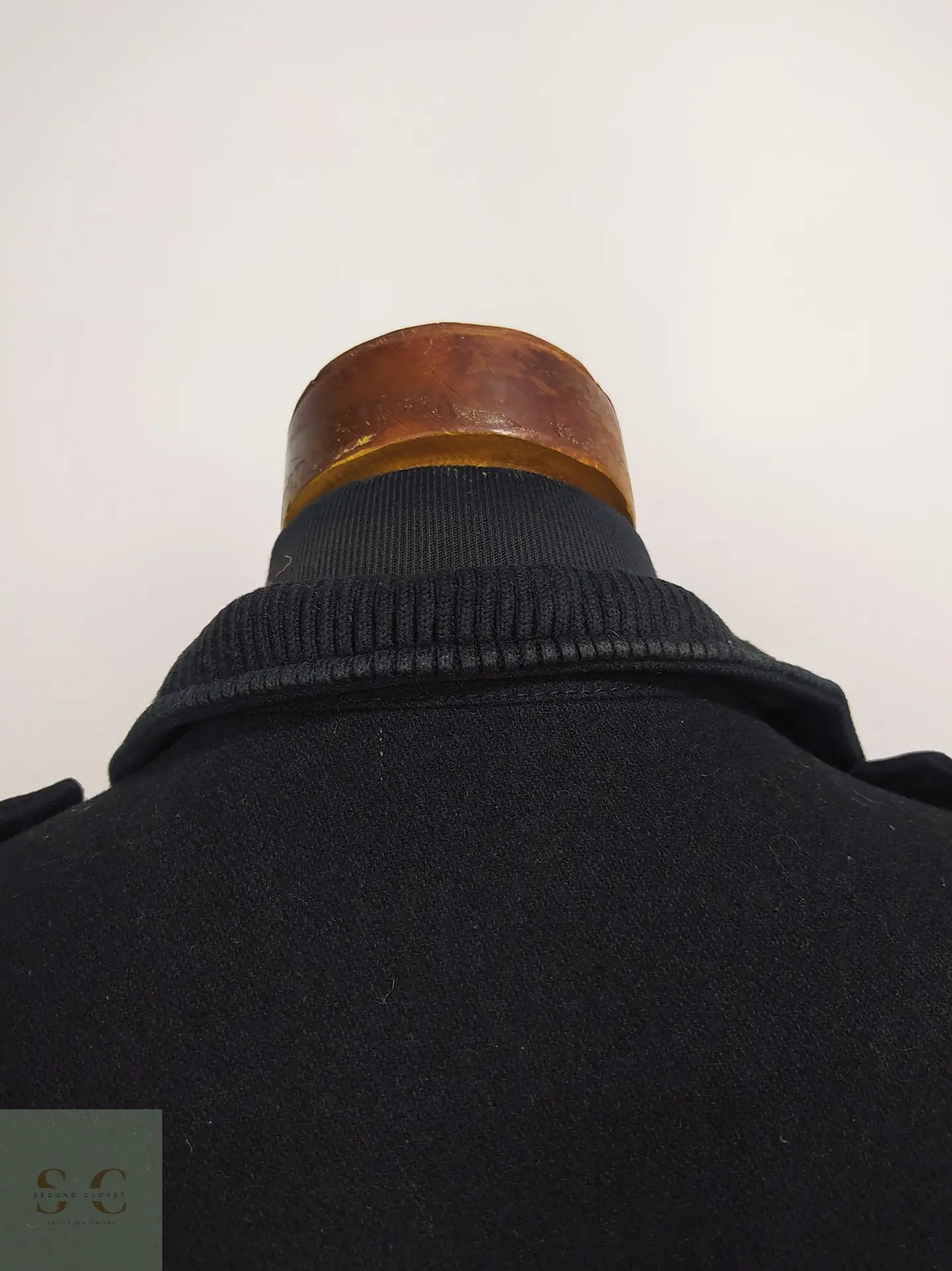 Chaqueta Utilitaria de Mezcla de Lana Negra con Forro Acolchado Merona Talla M 10