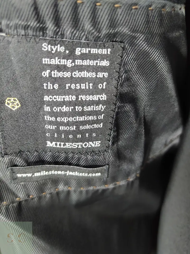 Abrigo Negro con Pechera Desmontable Milestone Talla M 9