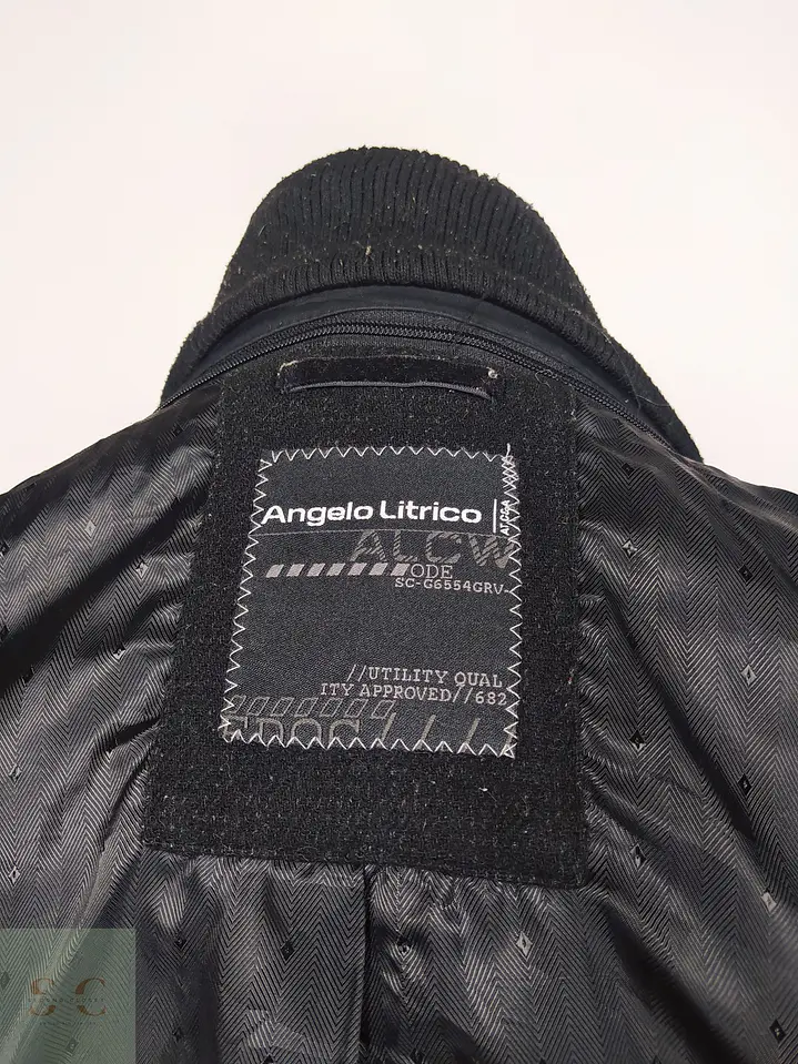 Abrigo de Mezcla de Lana Negro con Pechera Interna Angelo Litrico Talla L 14