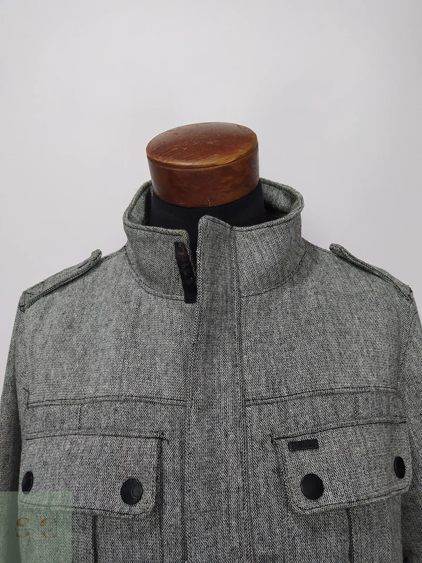 Chaqueta Utilitaria de Algodón Texturizado Empyre Talla 49 5