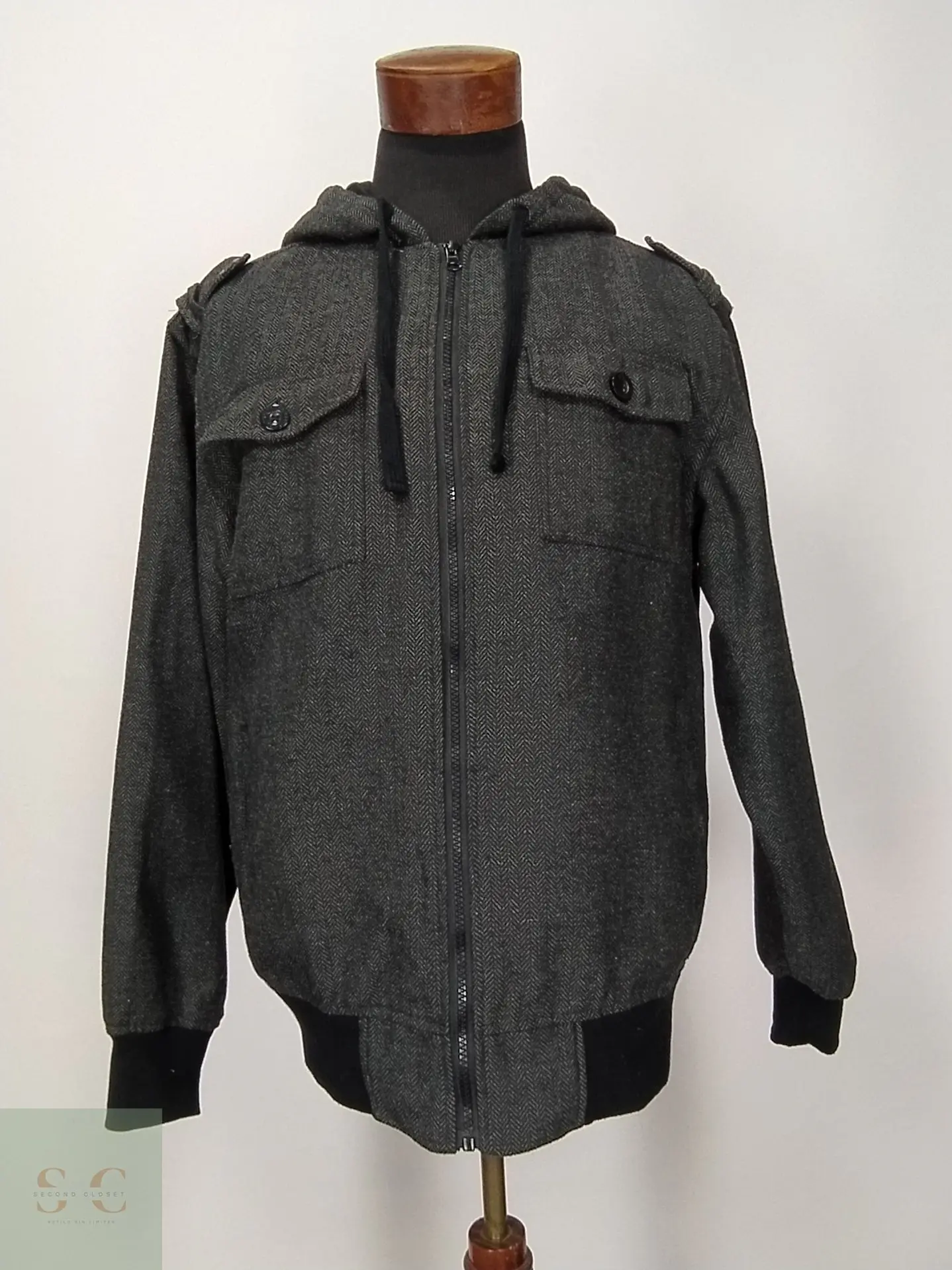 Chaqueta Bomber con Capucha en Tejido Espiga YAGO Talla L 2