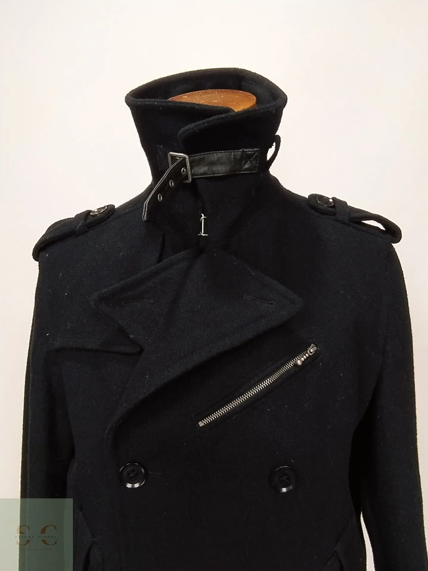 Abrigo Cruzado Peacoat Estilo Militar de Mezcla de Lana Diesel Talla L 3