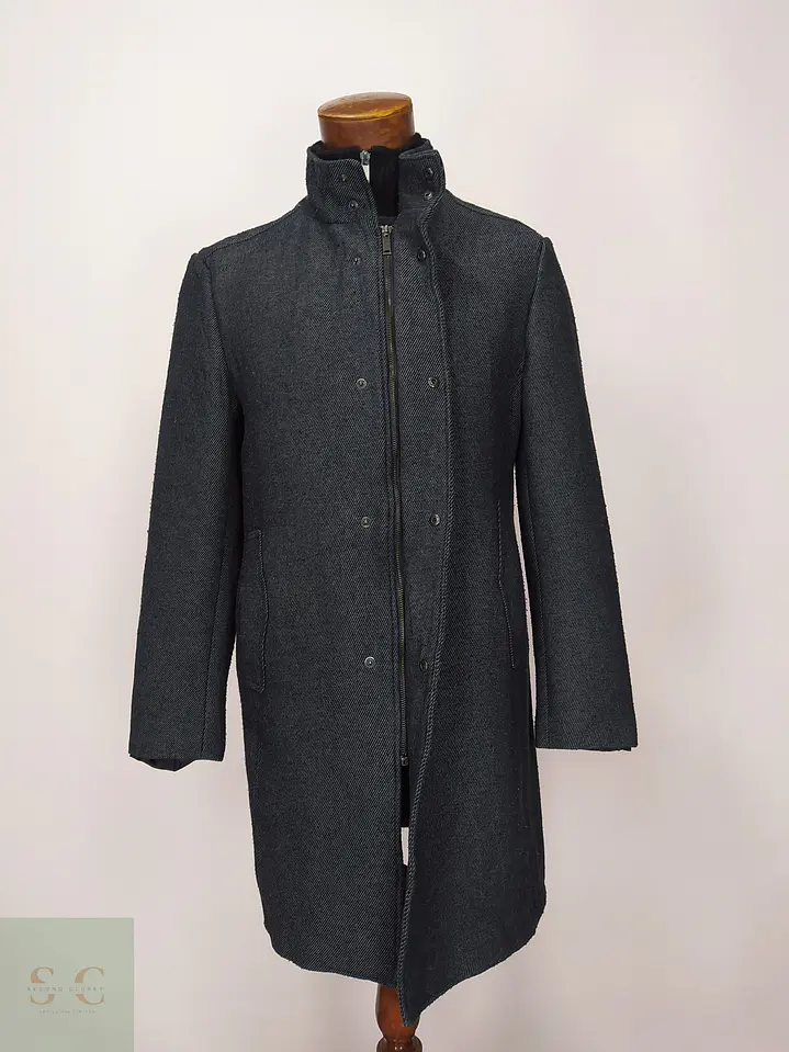 Abrigo Largo Plomo Estructurado con Cuello Alto Zara Talla SM 3