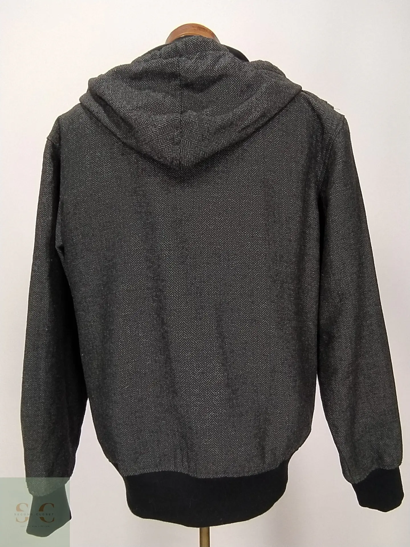 Chaqueta Bomber con Capucha en Tejido Espiga YAGO Talla L 6