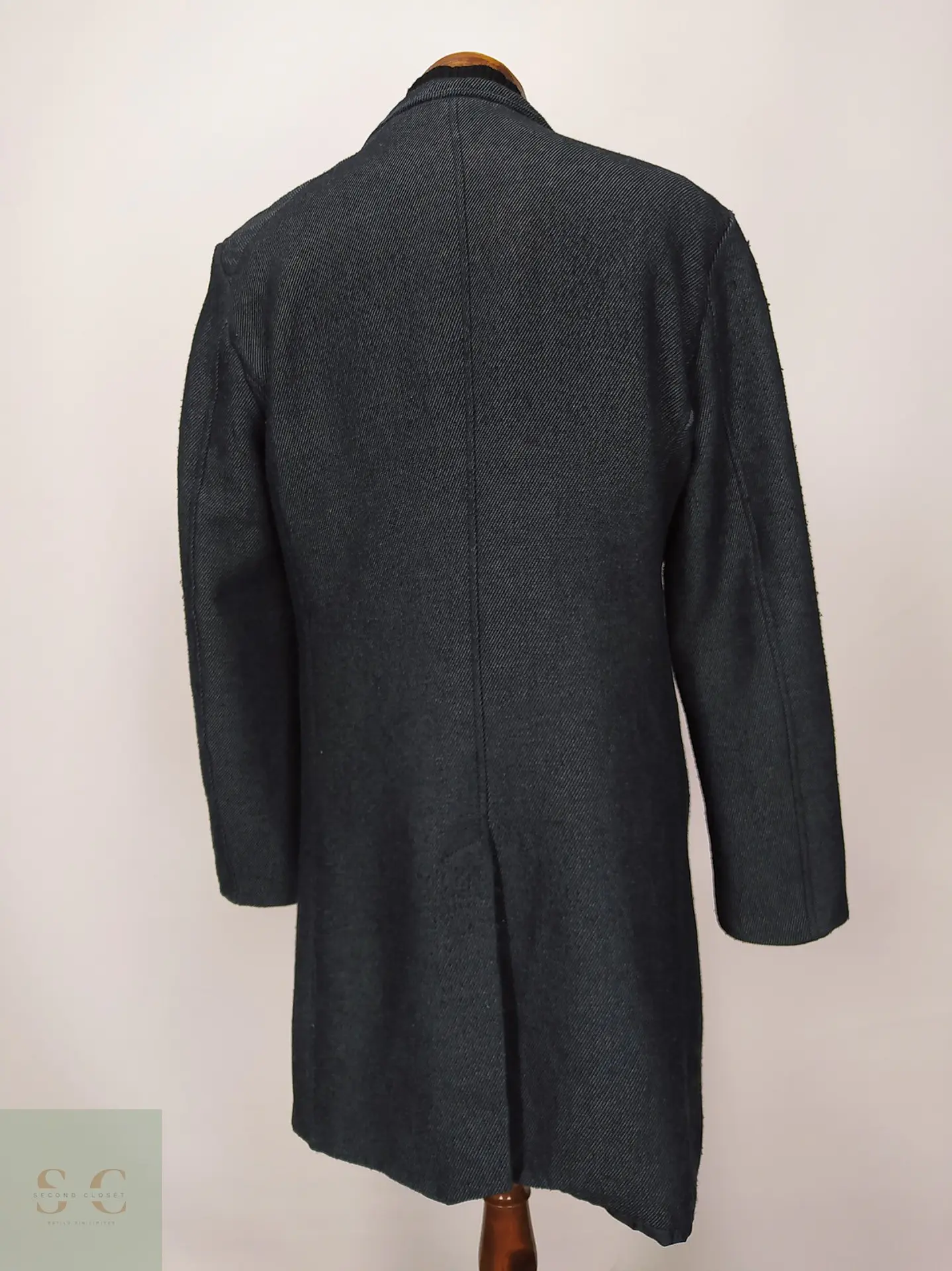 Abrigo Largo Plomo Estructurado con Cuello Alto Zara Talla SM 8