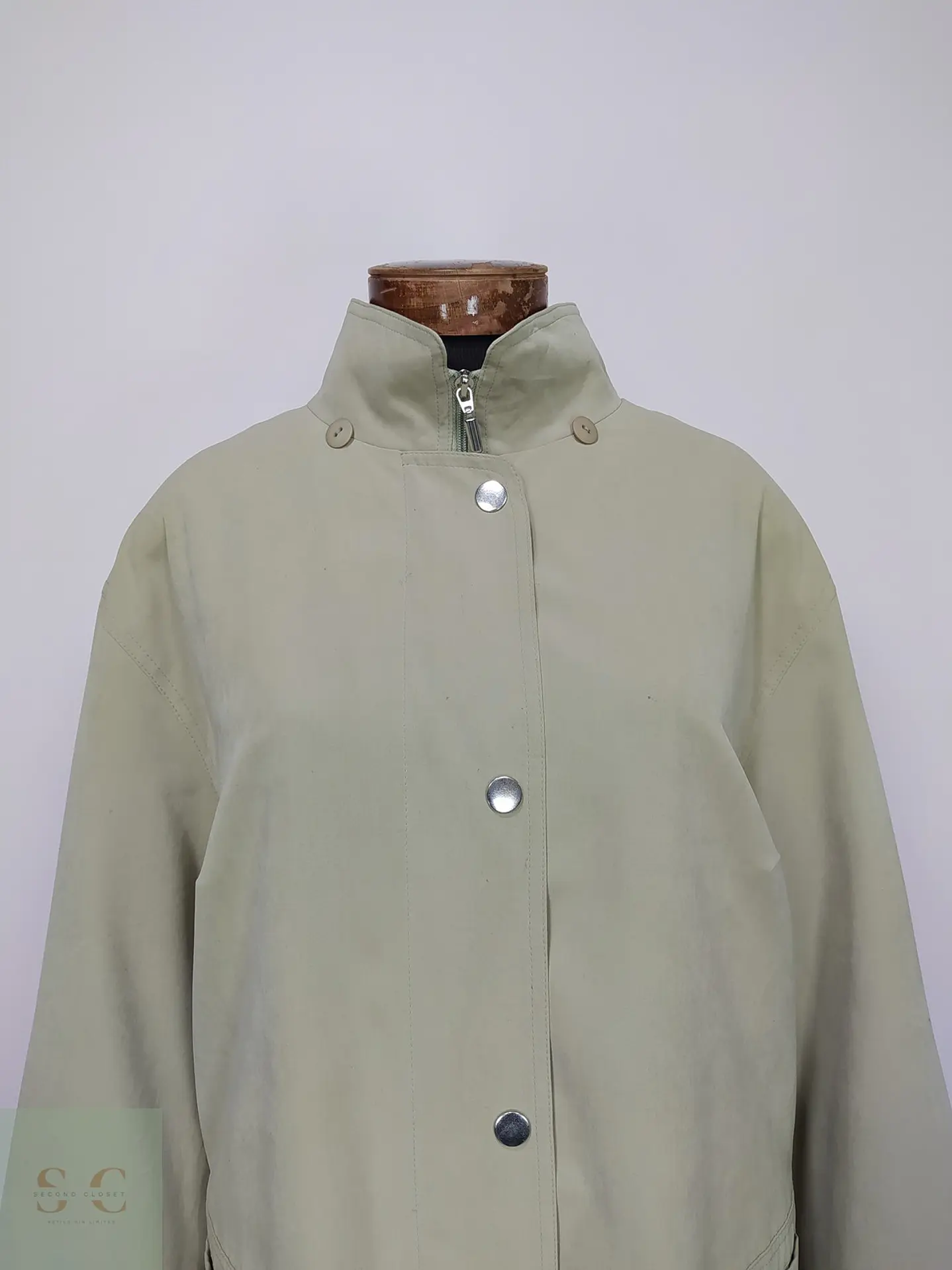 Trench Corto Verde Claro Canda Talla 2XL-3XL 3