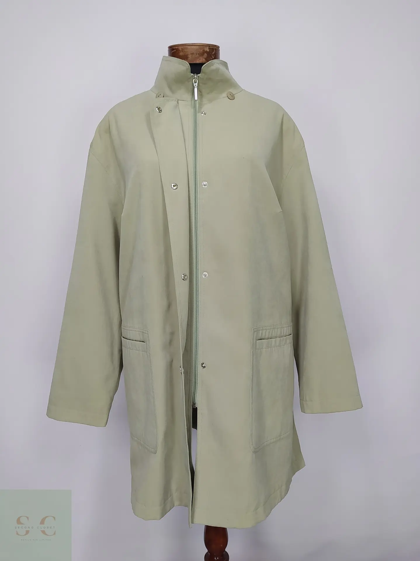 Trench Corto Verde Claro Canda Talla 2XL-3XL 5