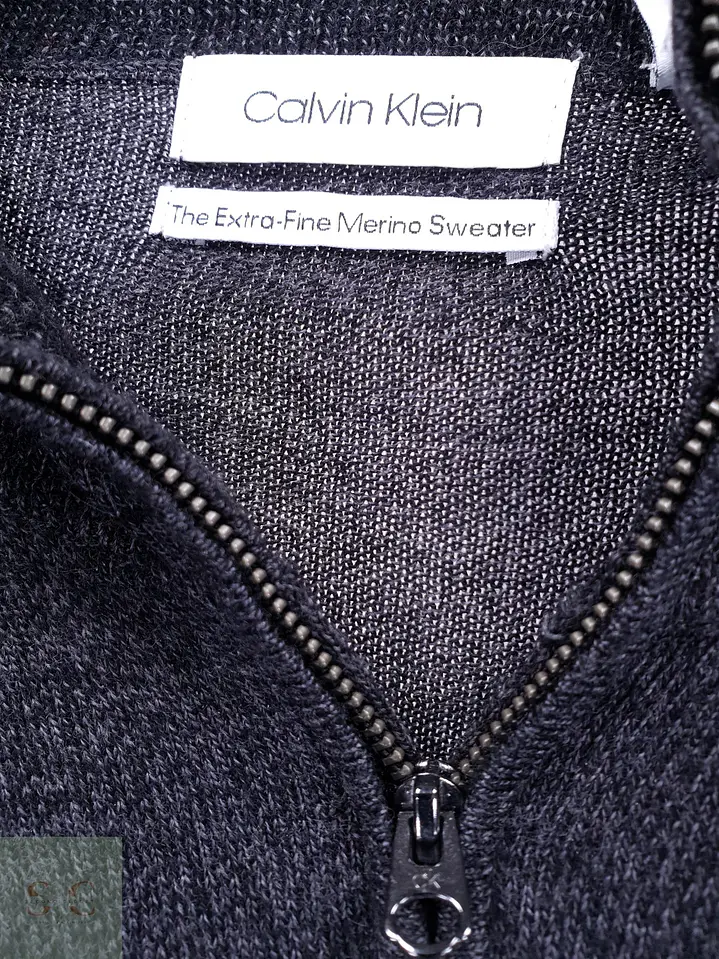Suéter de Lana Merino Extra Fina con Medio Cierre Calvin Klein Talla ML 3