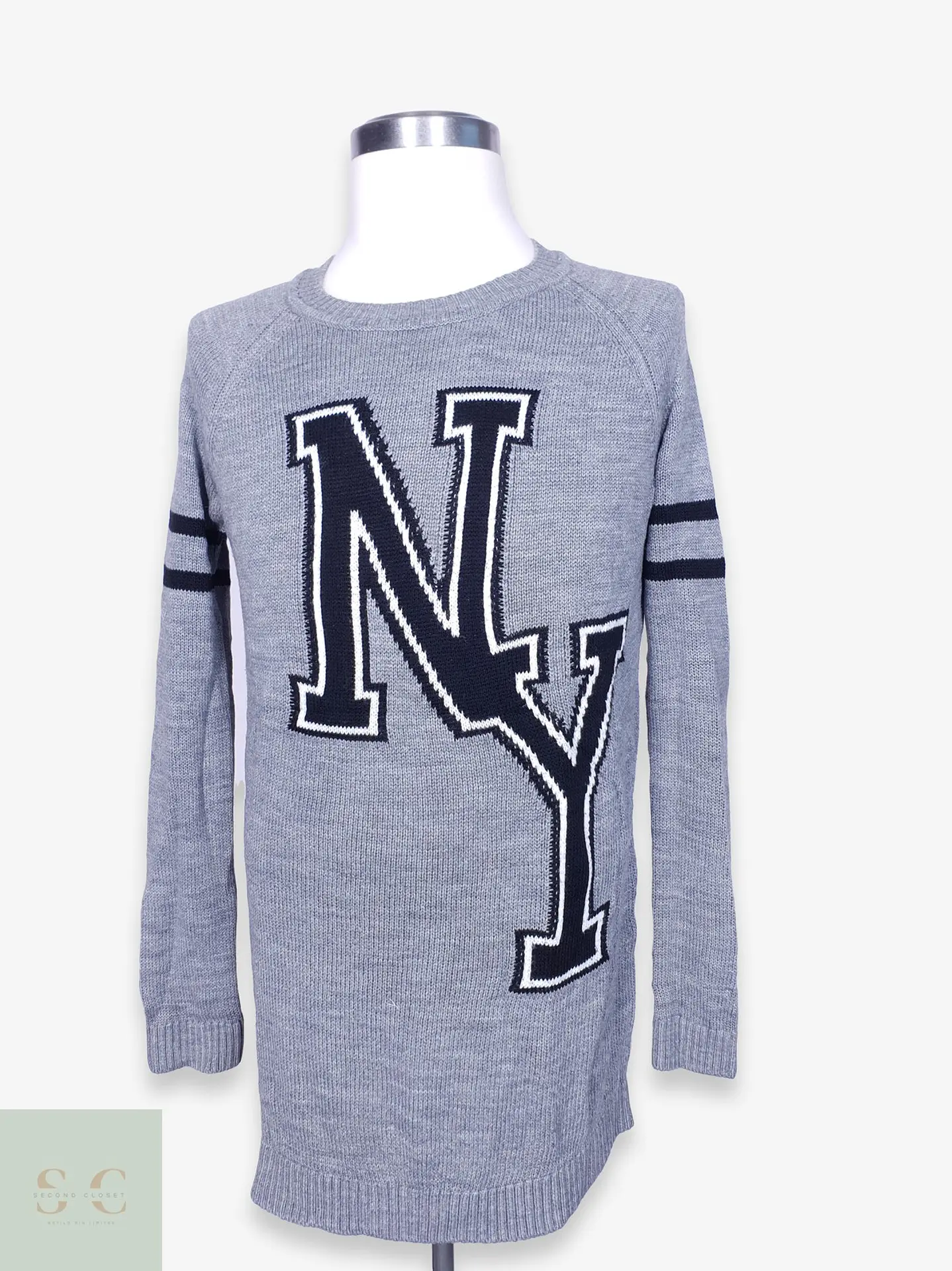 Suéter Largo Gris Estilo Varsity NY Tezenis Talla L 1