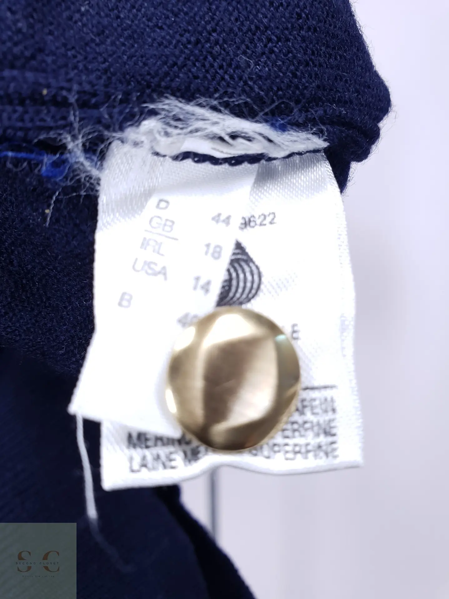 Suéter Polo en Lana Merino Superfine Azul Marino März München Talla ML 4