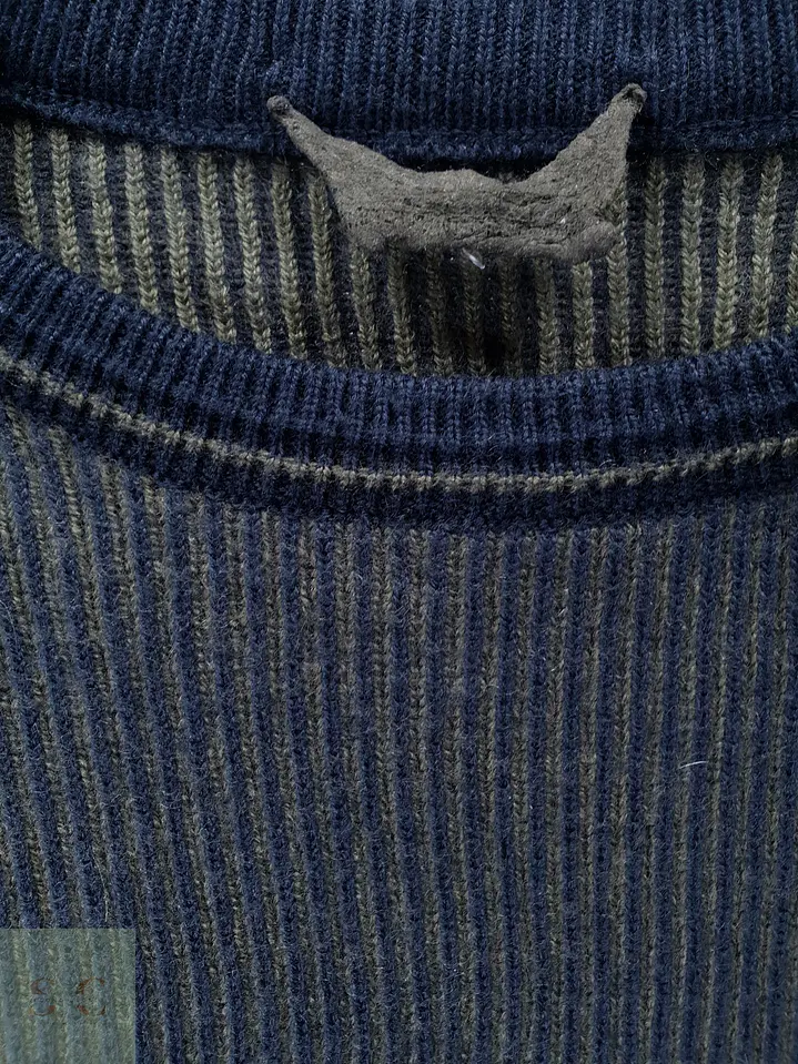 Suéter de Lana Acanalado Bicolor Cuello Redondo Talla LXL 3