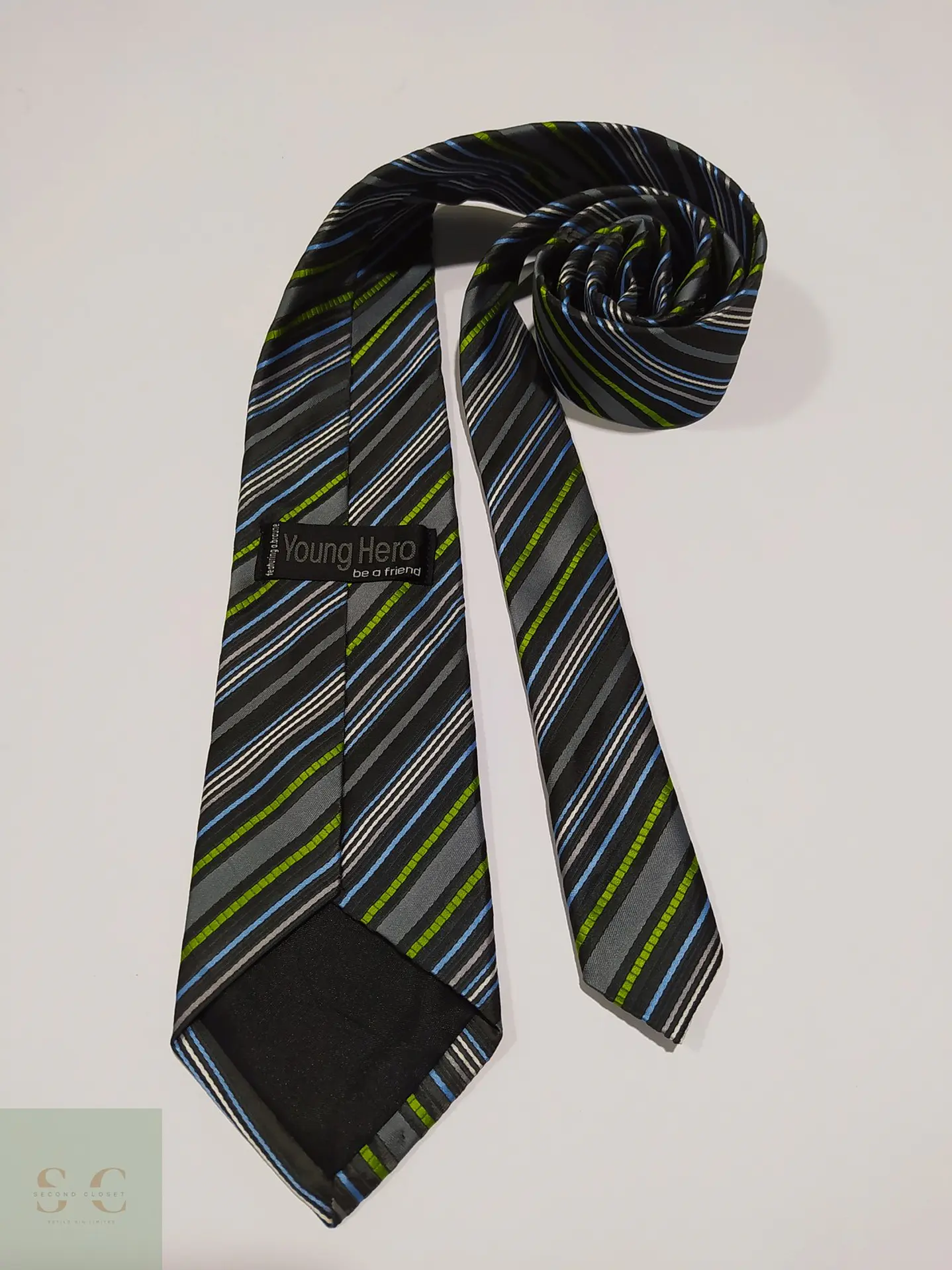 Corbata a Rayas Diagonales Multicolores Young Hero 4