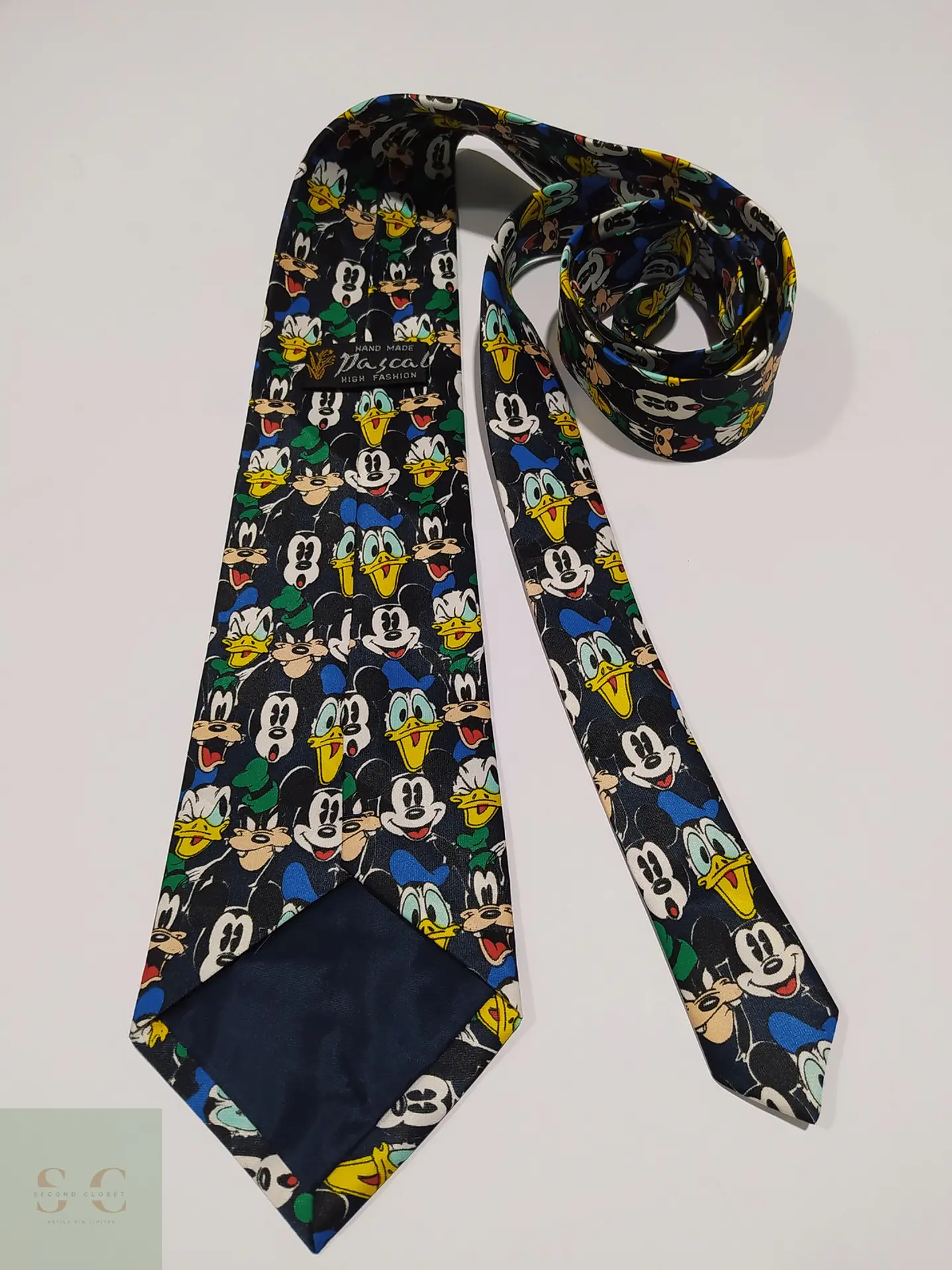 Corbata Vintage Estampada Personajes Disney - Pascal High Fashion 4