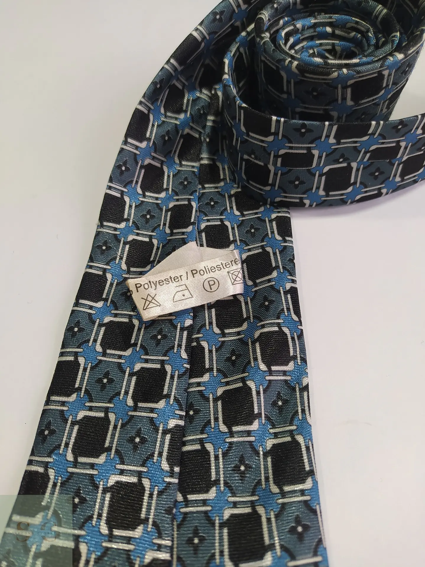 Corbata Vintage con Micropatrón Geométrico Azul y Negro 3