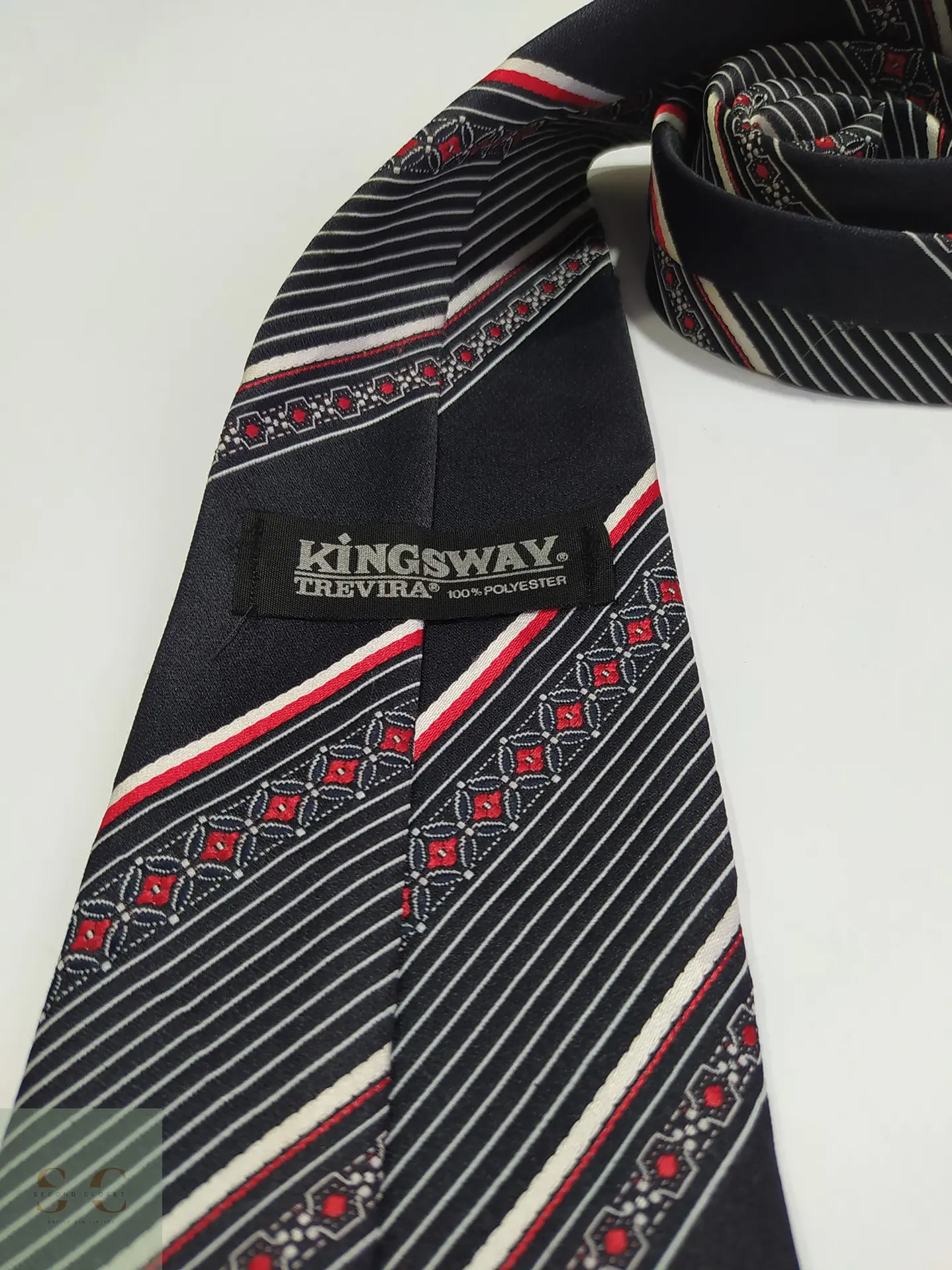 Corbata Kingsway Vintage a Rayas Regimentales y Patrón Geométrico 2