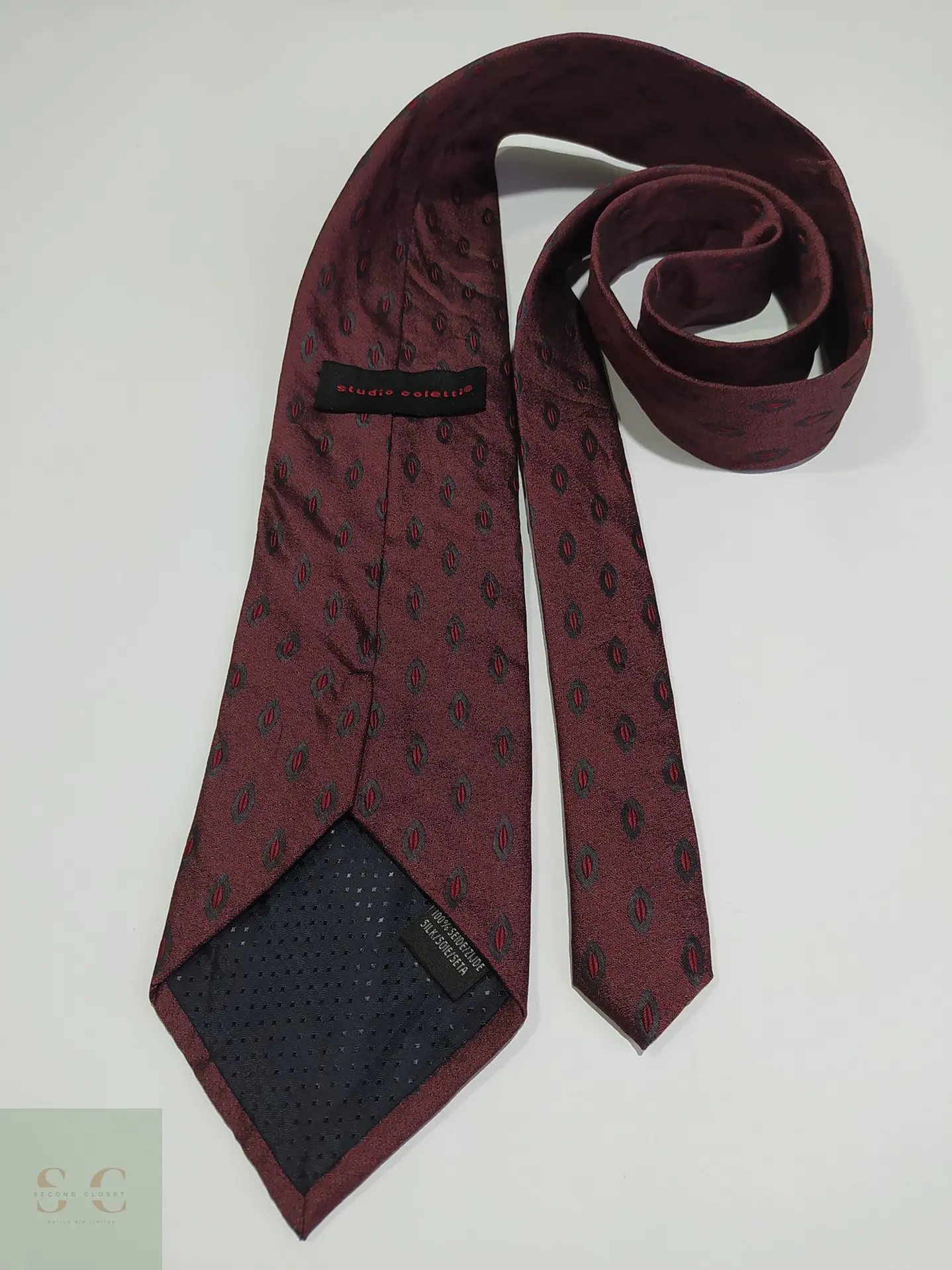 Corbata de Seda Borgoña con Micropatrón Geométrico Studio Coletti 4