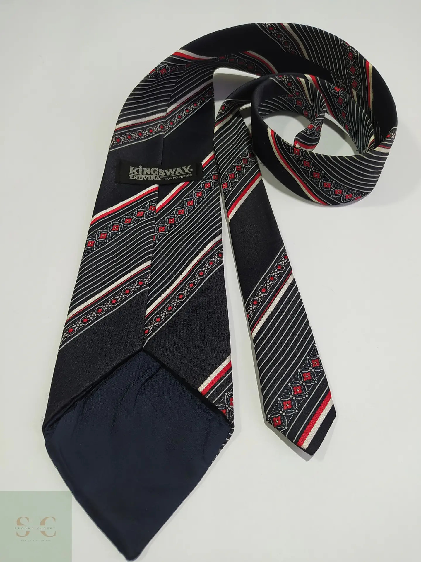 Corbata Kingsway Vintage a Rayas Regimentales y Patrón Geométrico 4