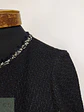 Chaqueta Tweed Bouclé Negra con Lazada Frontal y Pasamanería Talla SM - Miniatura 7