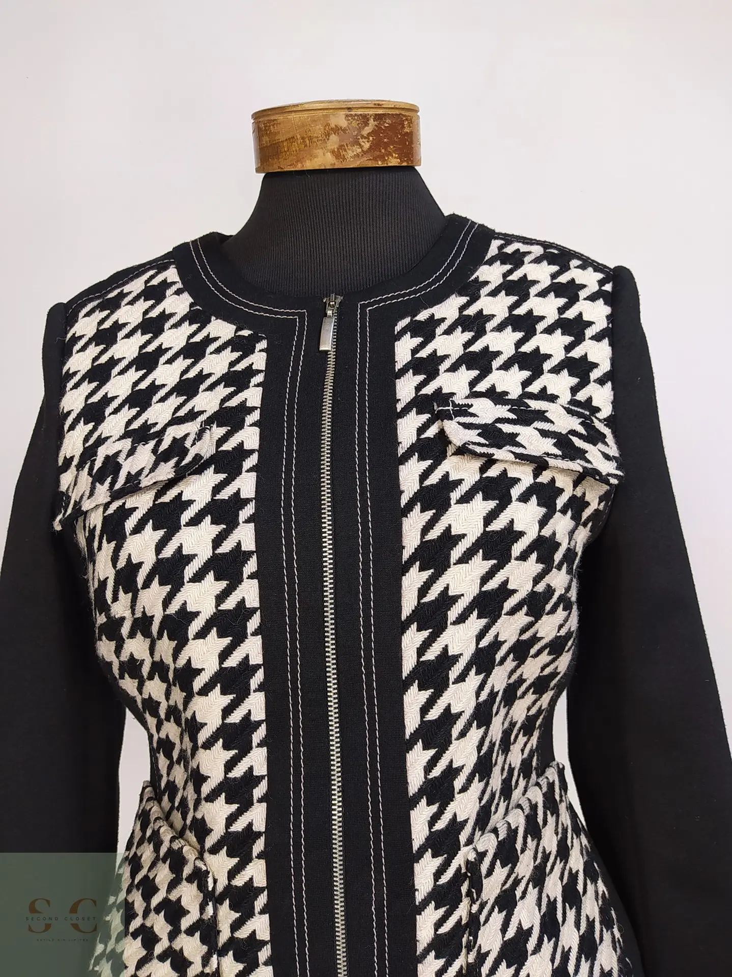 Chaqueta Ashley Brooks Pata de Gallo en Mezcla de Lana Talla SM 5