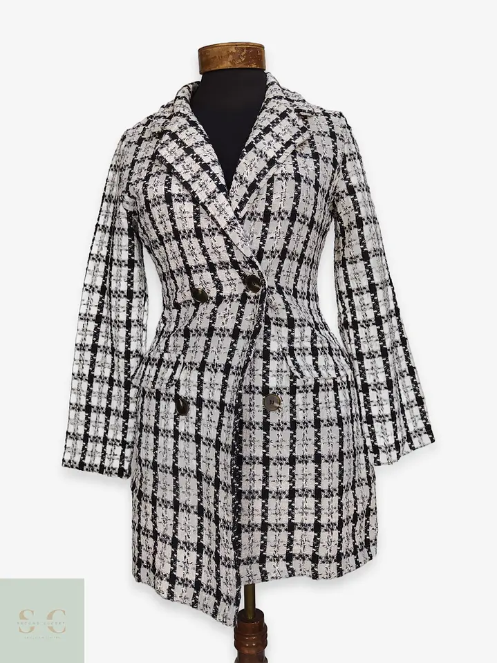 Chaqueta Larga Tweed Cruzada Blanco y Negro Talla XS 1
