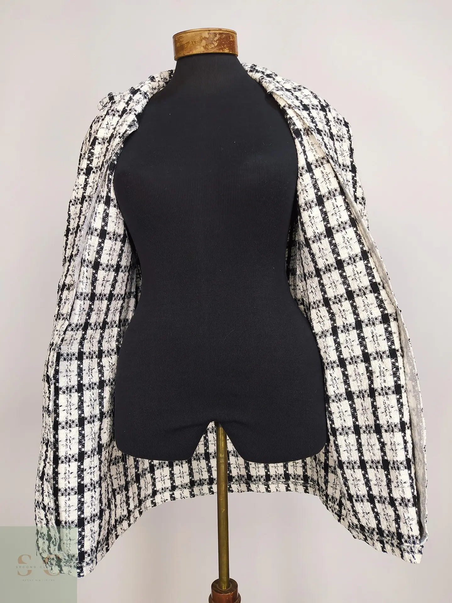 Chaqueta Larga Tweed Cruzada Blanco y Negro Talla XS 8