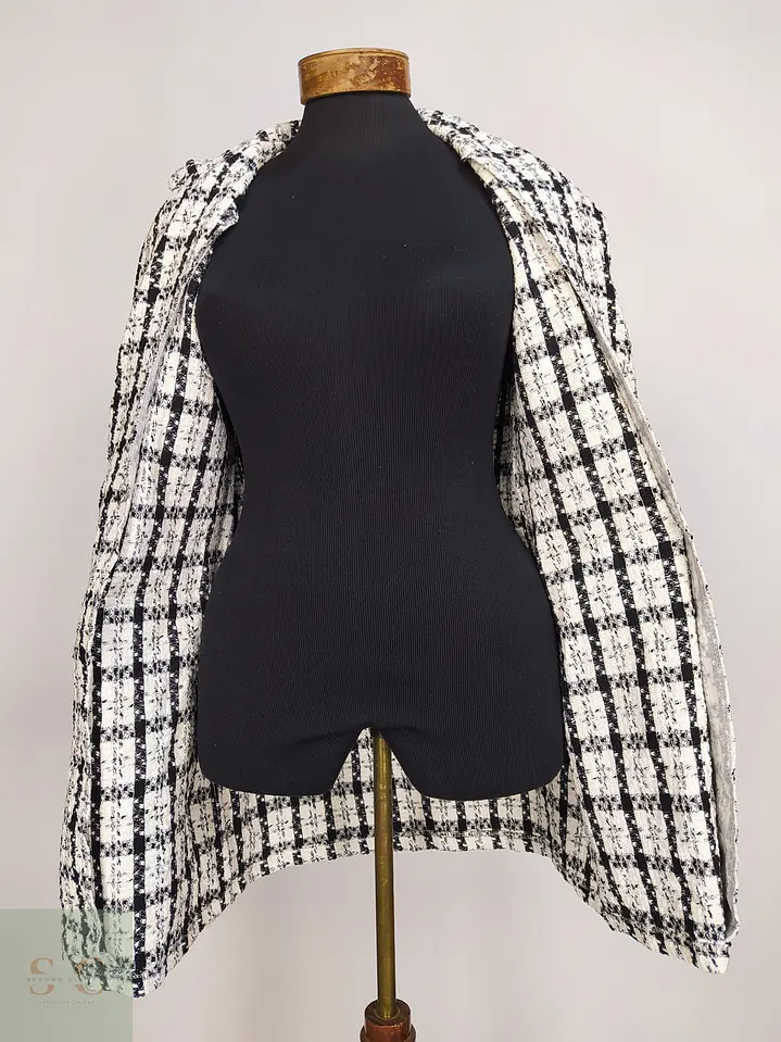 Chaqueta Larga Tweed Cruzada Blanco y Negro Talla XS 8