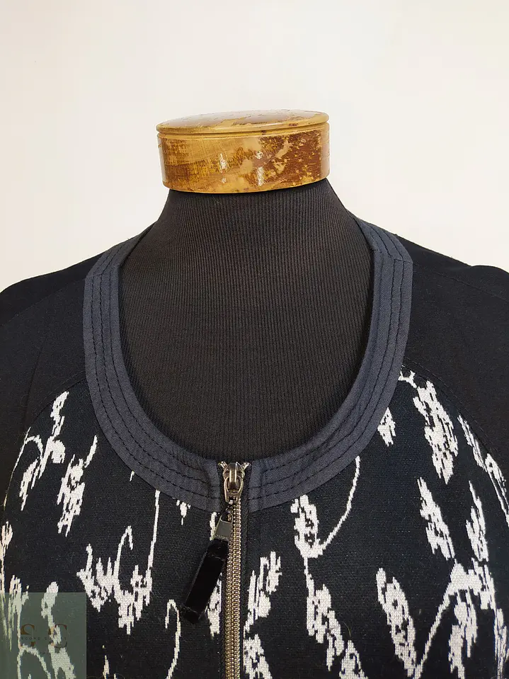 Chaqueta Gelco Jacquard Monocromática con Cierre Metálico Talla XXL 6