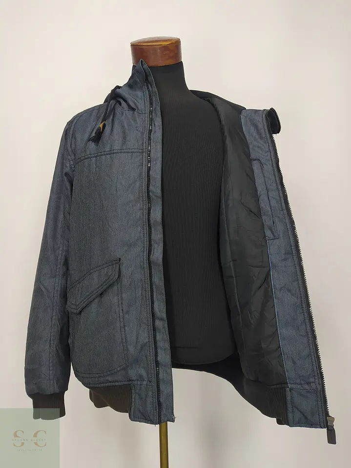 Chaqueta Bomber Acolchada con Capucha en Textura Denim Talla L 5