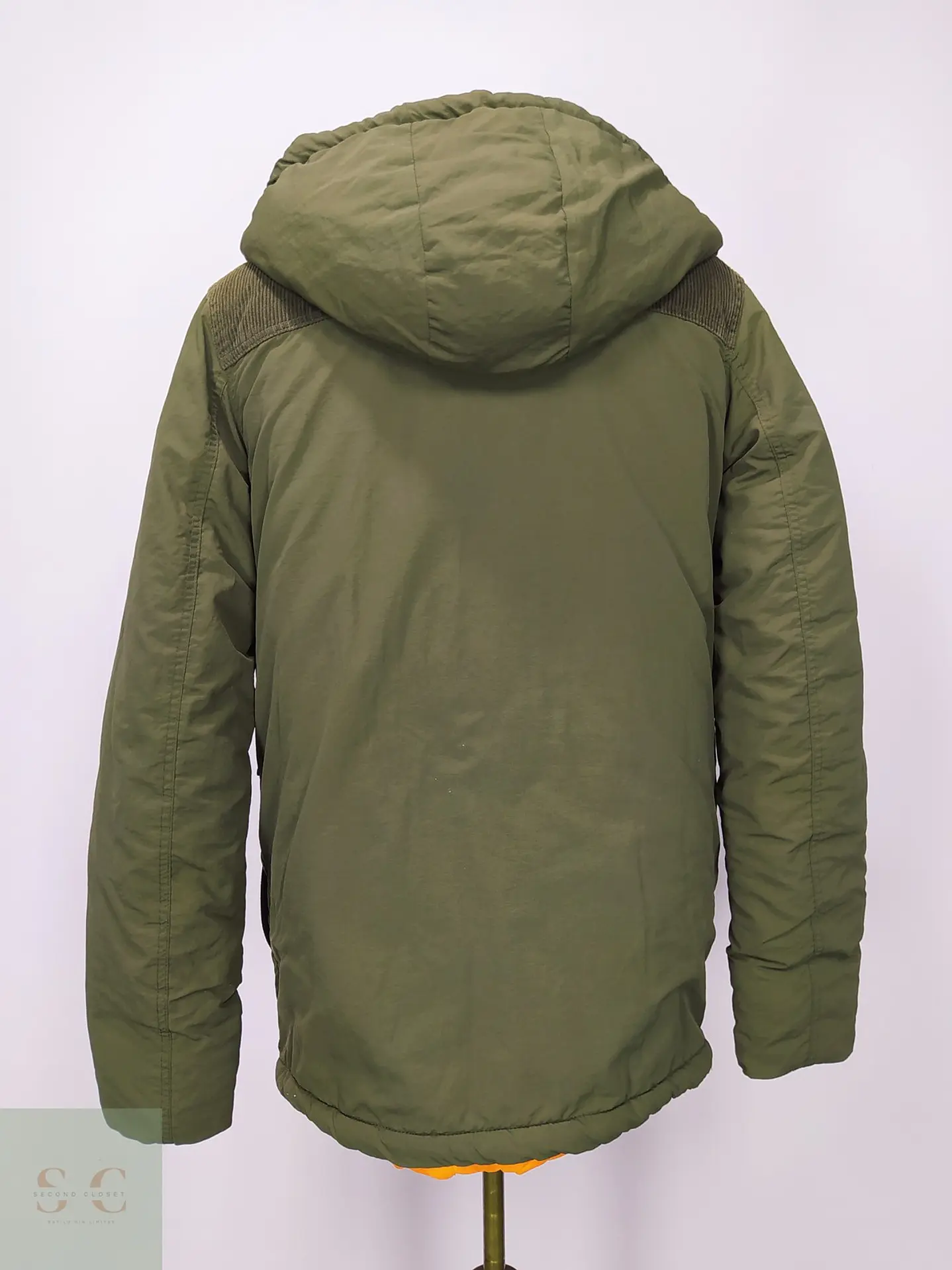 Parka Utilitaria Verde Oliva con Canesú de Pana Talla SM 9
