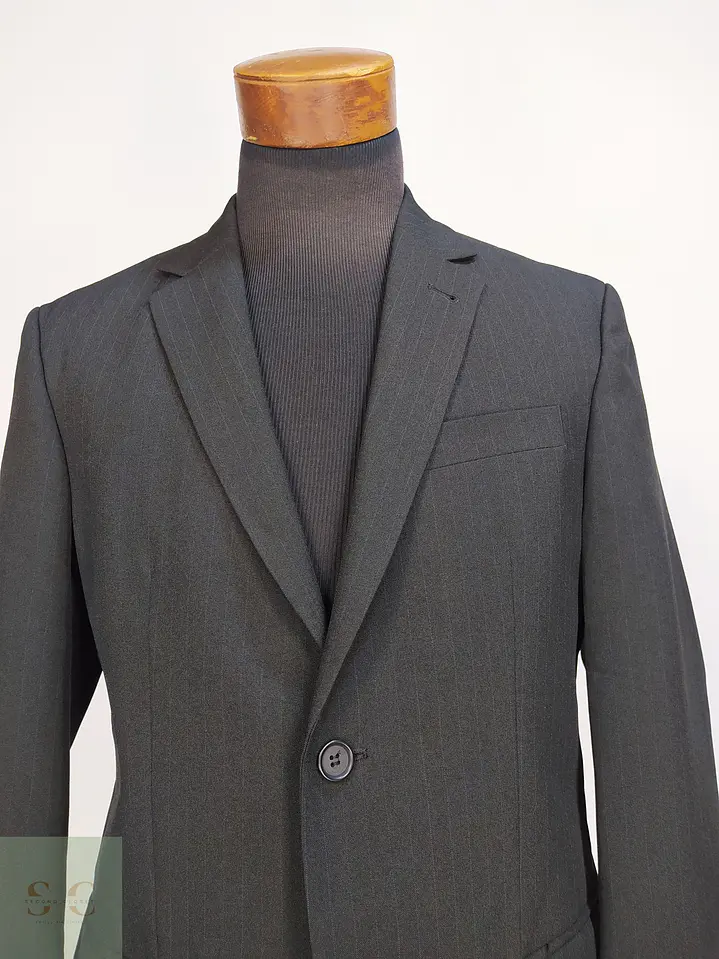 Blazer Gris Plomo a Rayas Diplomáticas Biaggini Talla M 5