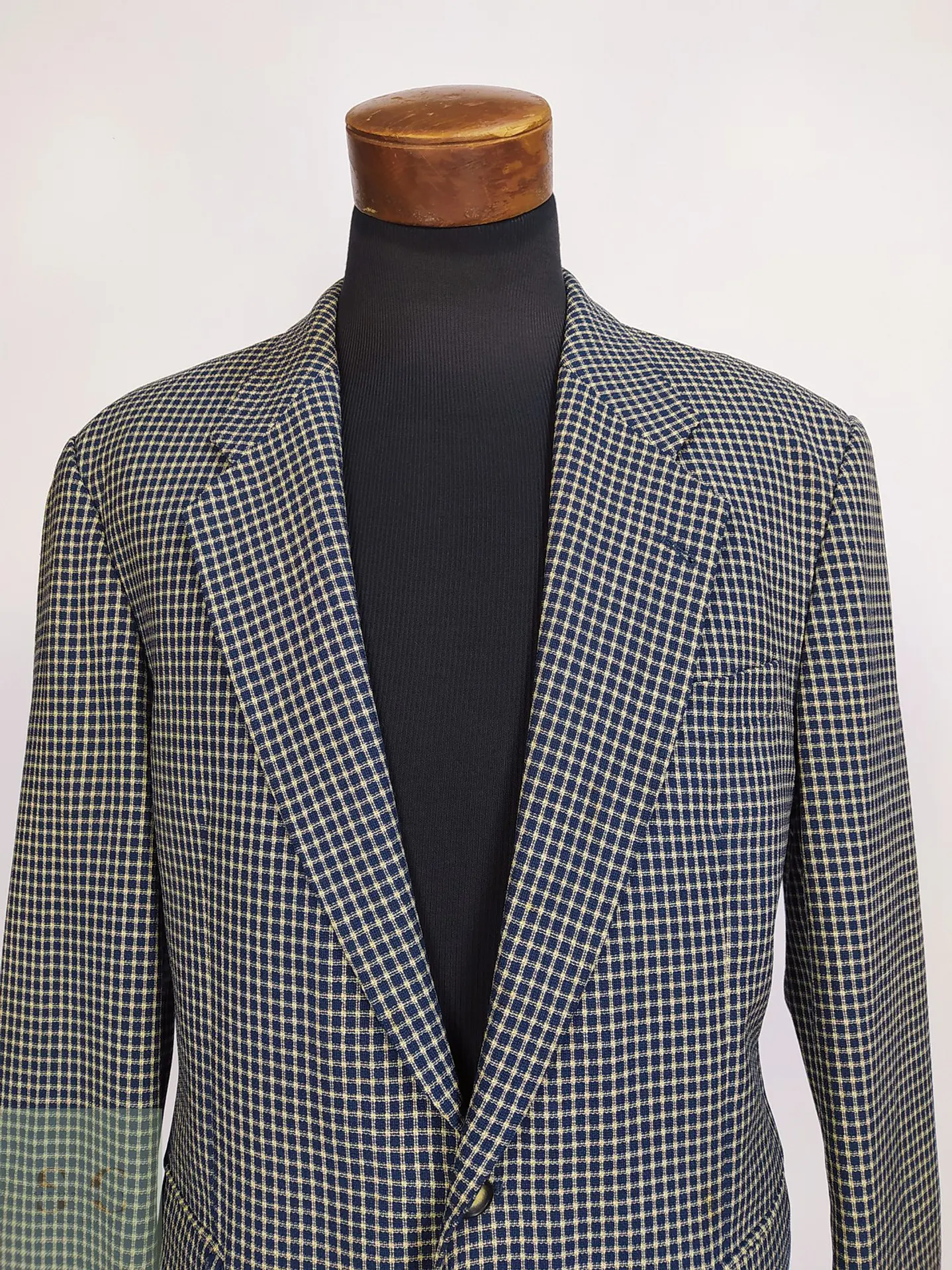 Blazer de Lana Virgen a Cuadros Atelier Torino Talla L 5