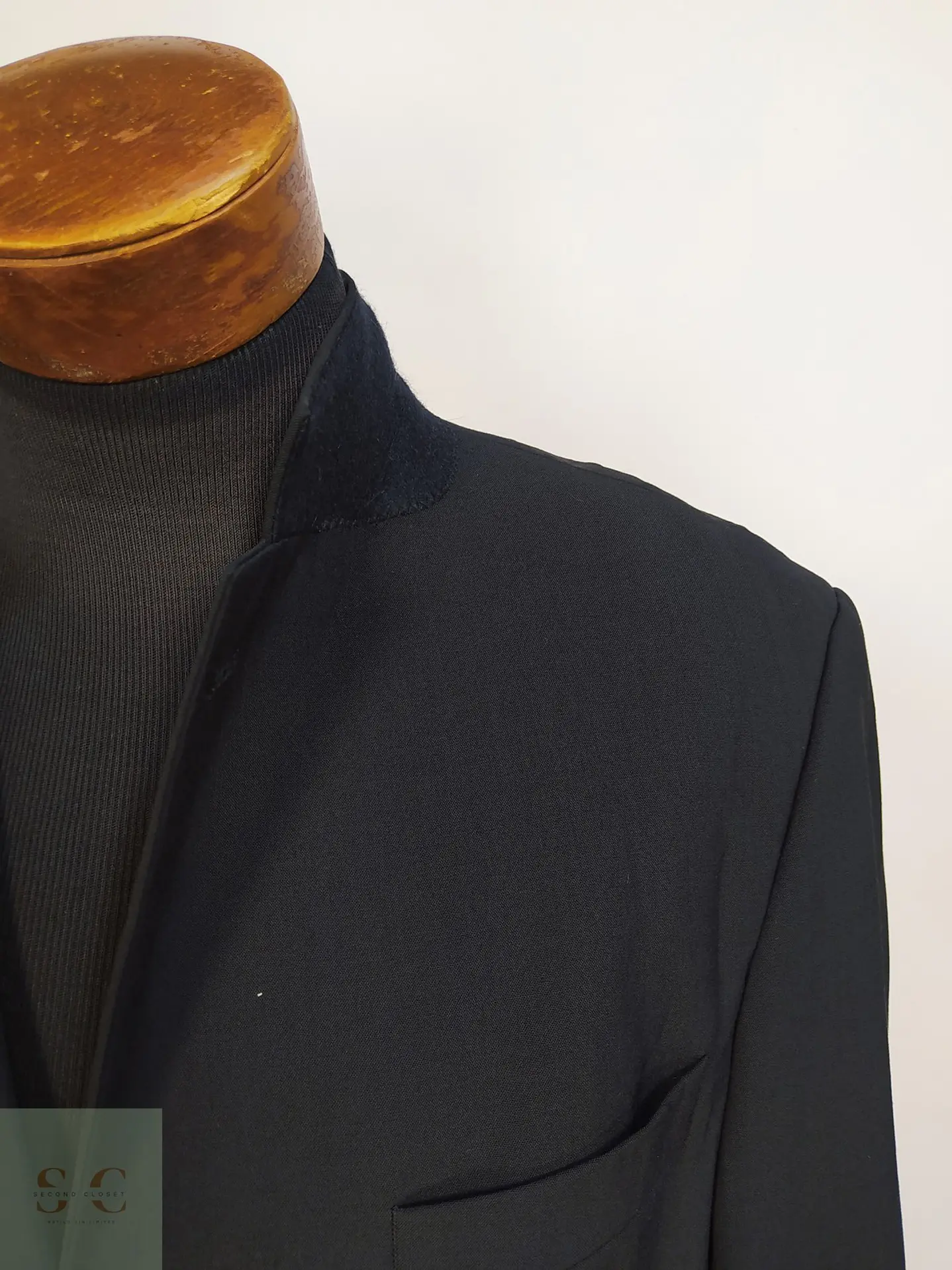 Blazer Negro de Lana Virgen Compuesta Vintage Talla L 5