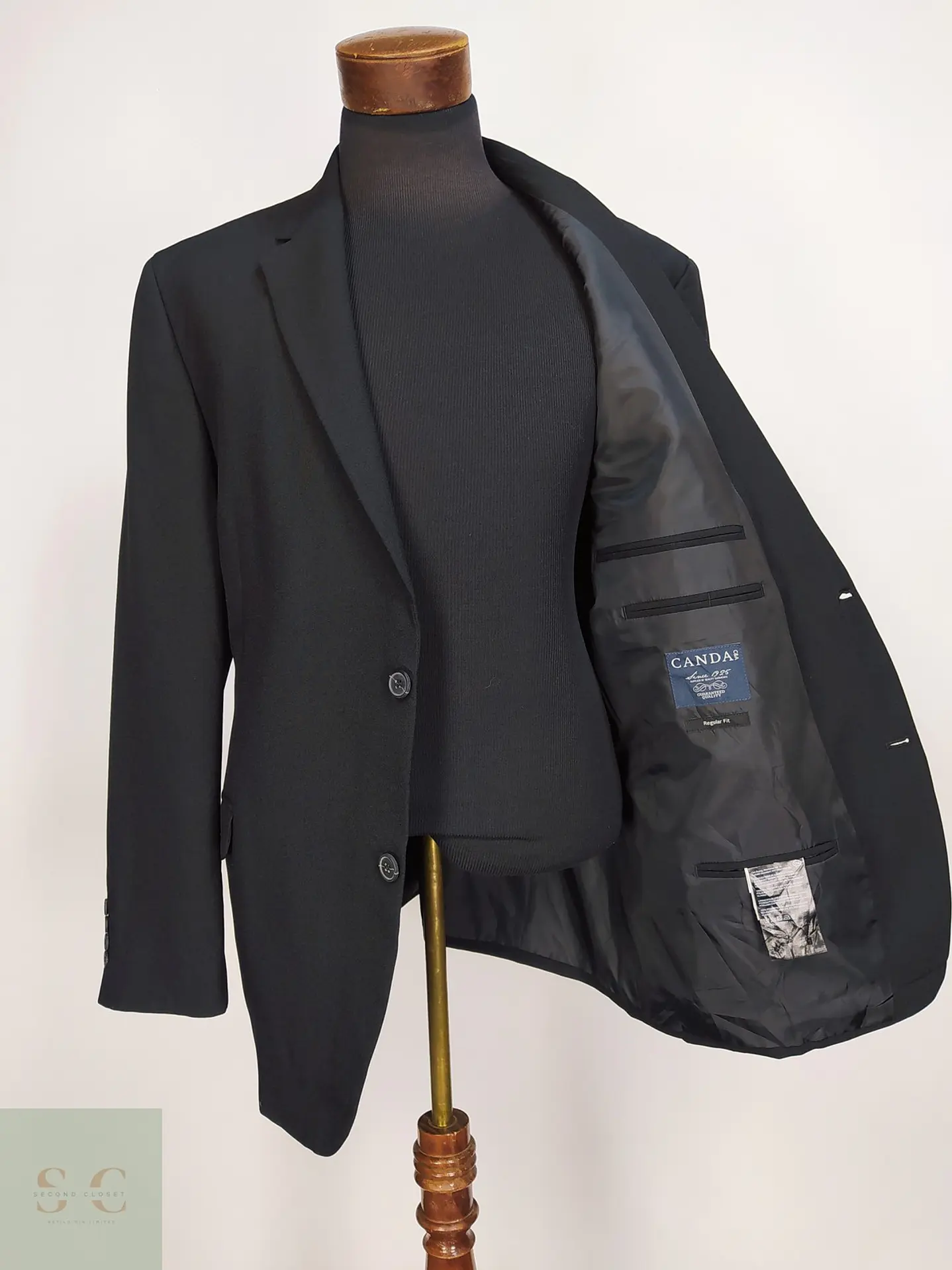 Blazer Negro Elegante de Corte Regular CANDA Talla XXL 8