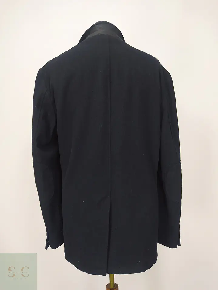Abrigo 3/4 Negro con Pechera Integrada y Solapa Muesca Talla XL 9